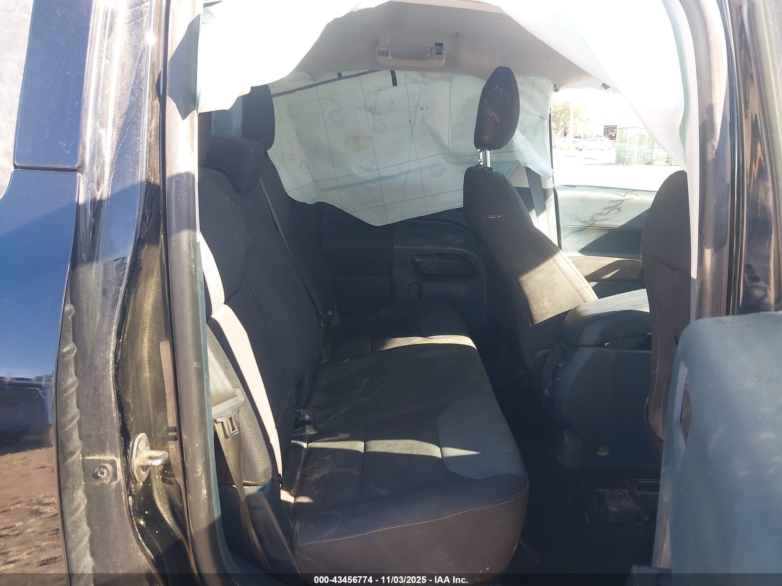 FORD MAVERICK image 8