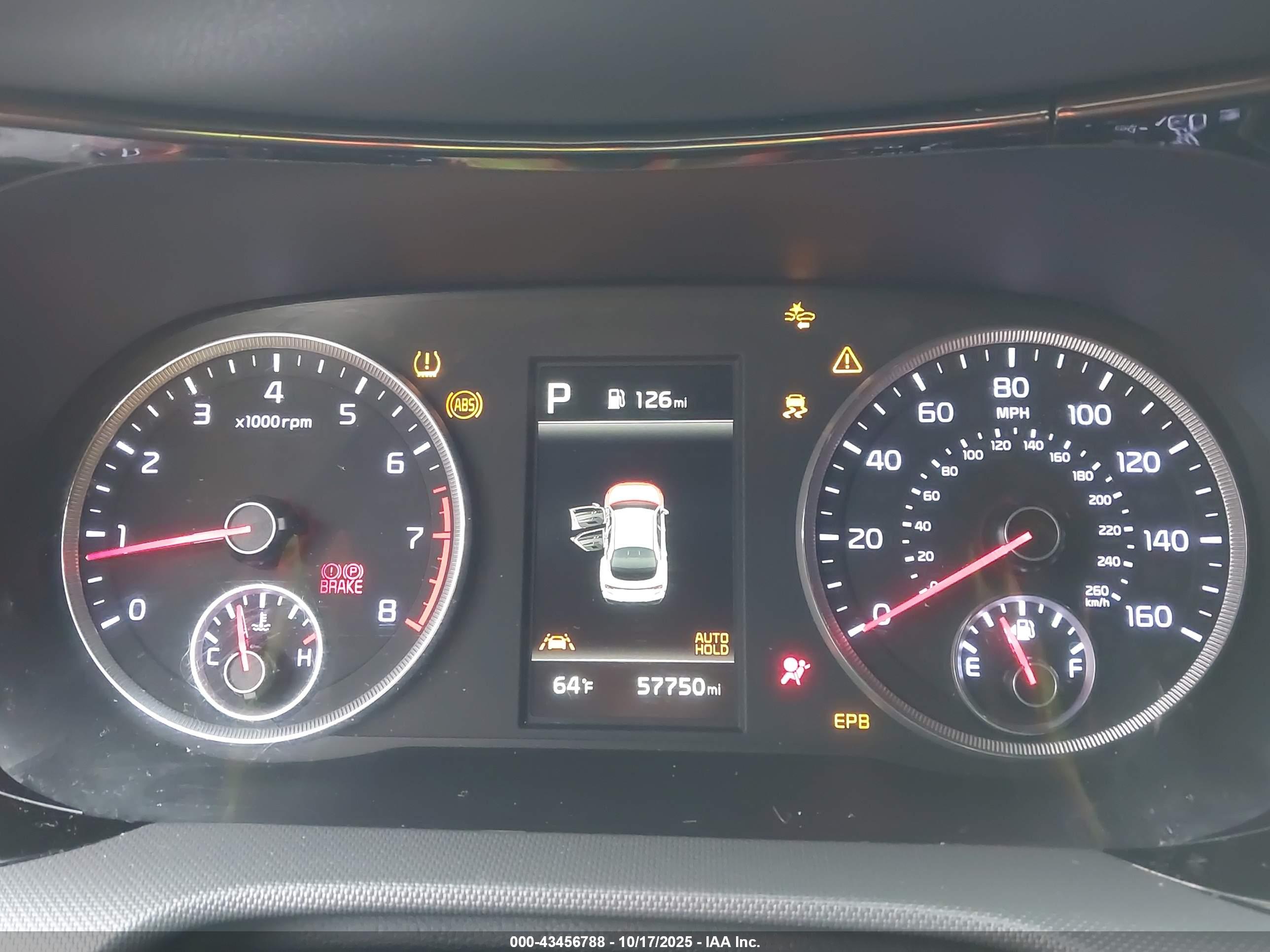 KIA K5 image 7