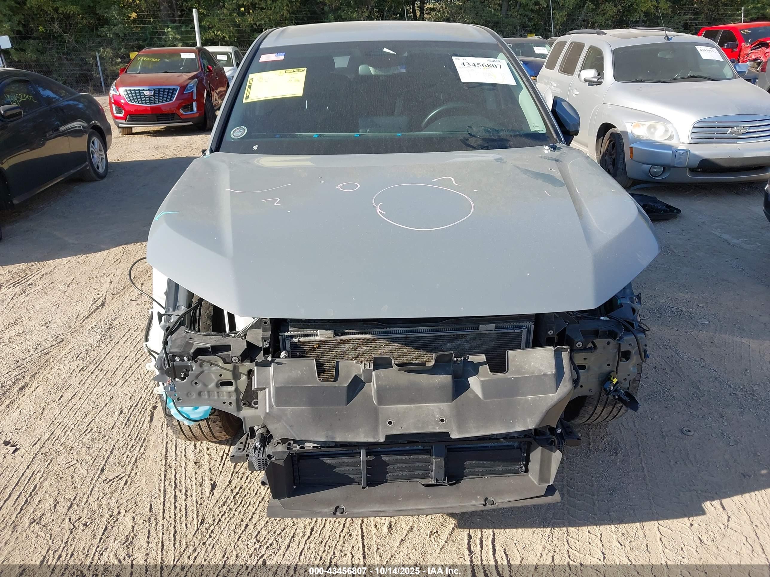 HONDA CR-V image 6