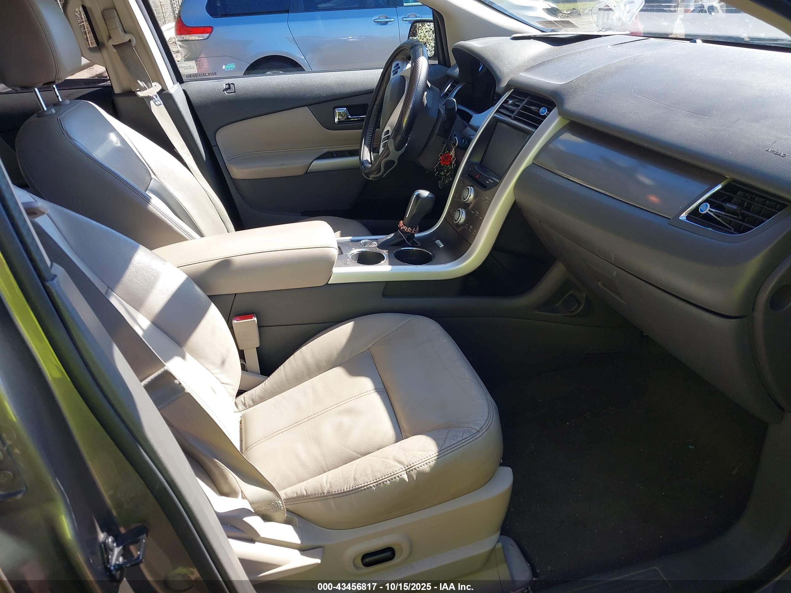 FORD EDGE image 5
