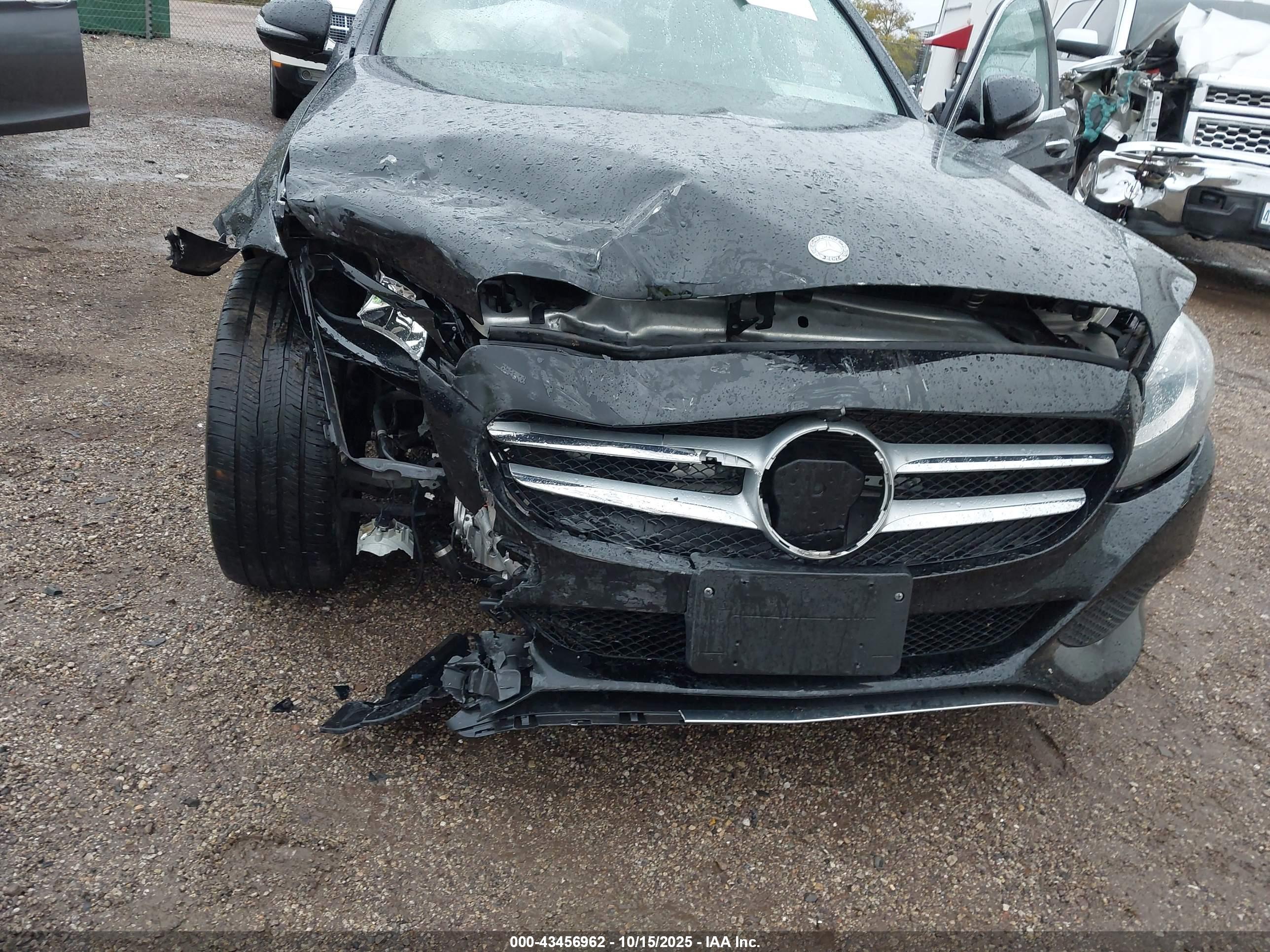 MERCEDES-BENZ C image 6