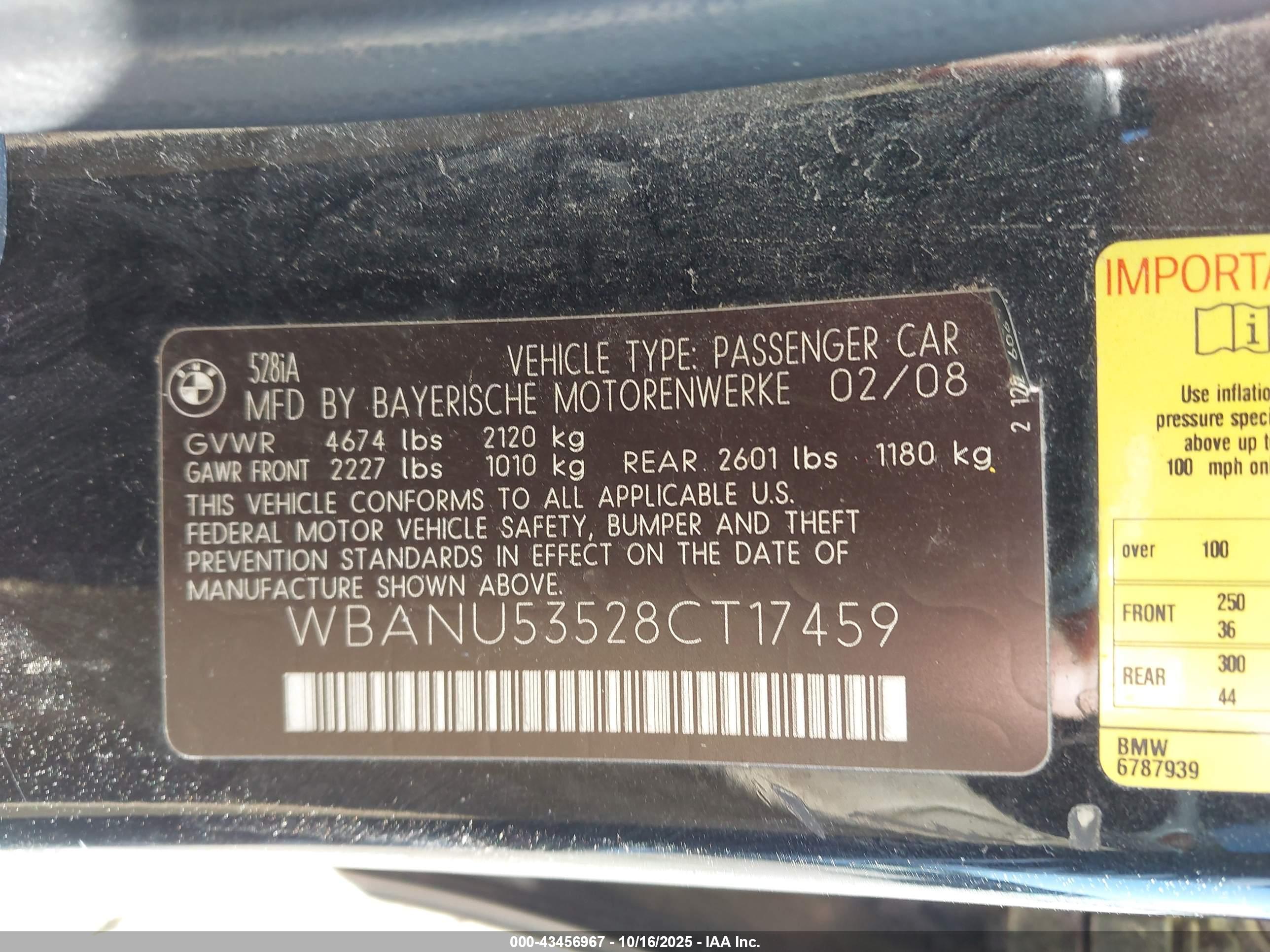 BMW 528I image 9
