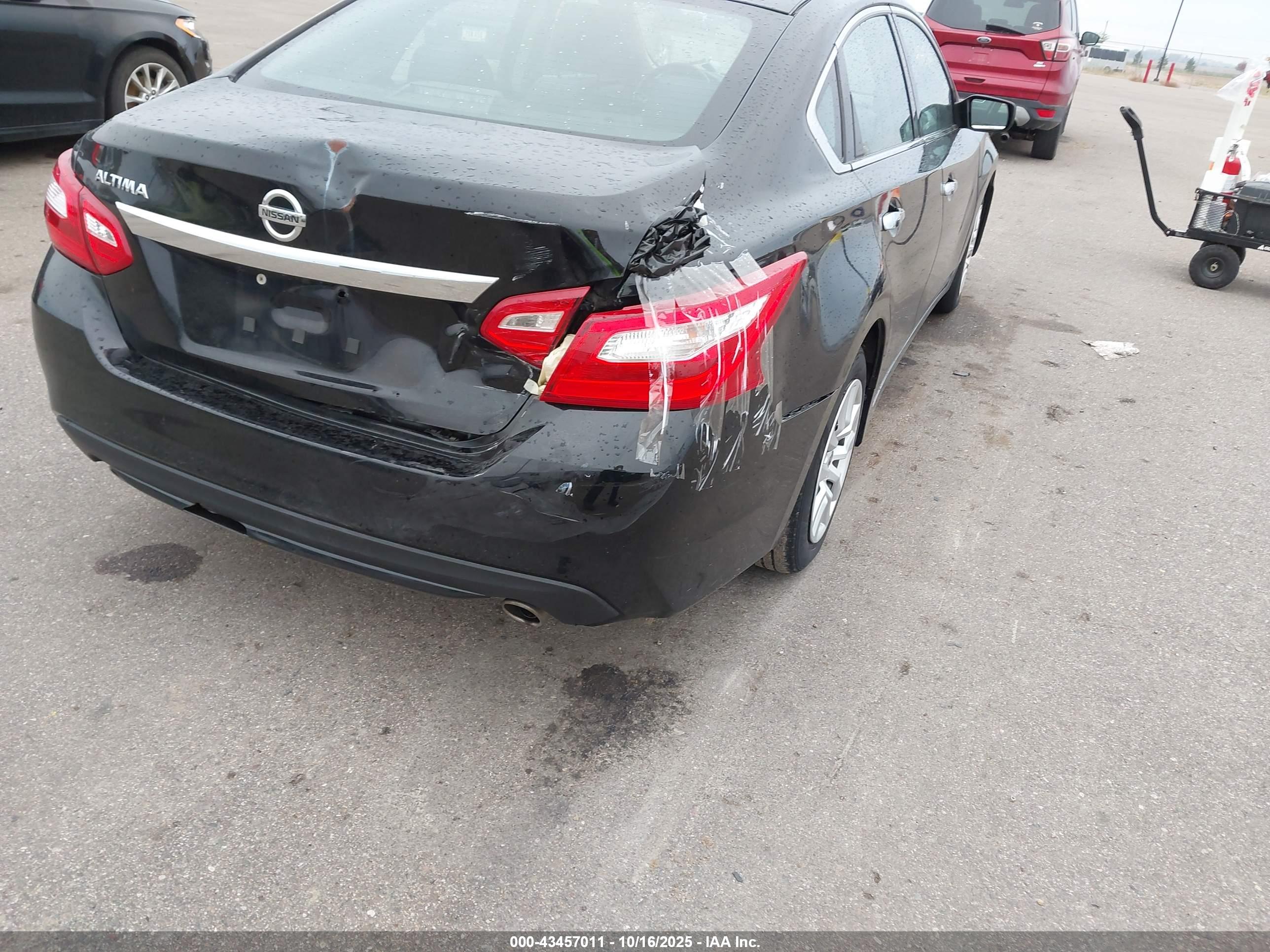 NISSAN ALTIMA image 6