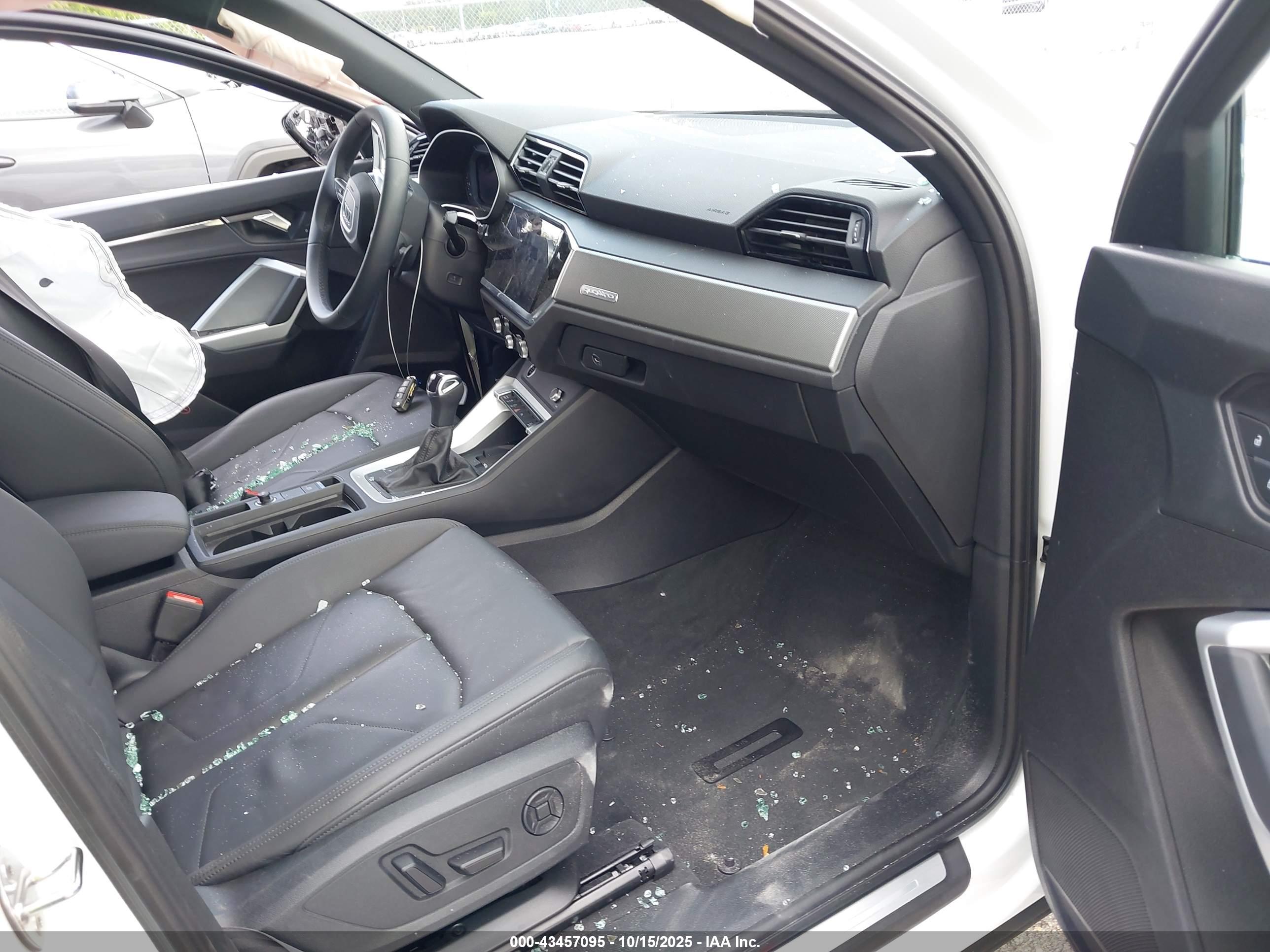 AUDI Q3 image 5