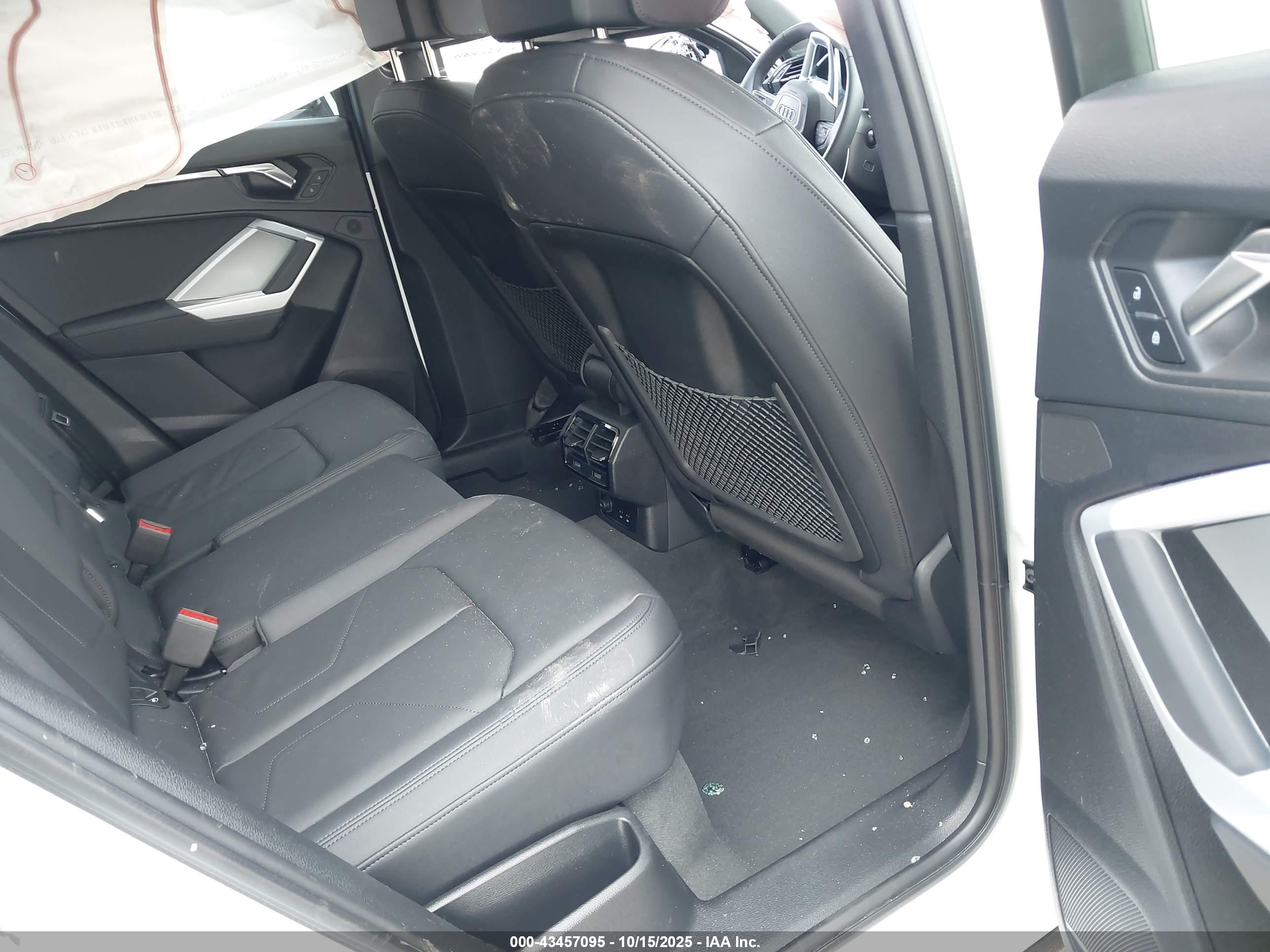 AUDI Q3 image 8
