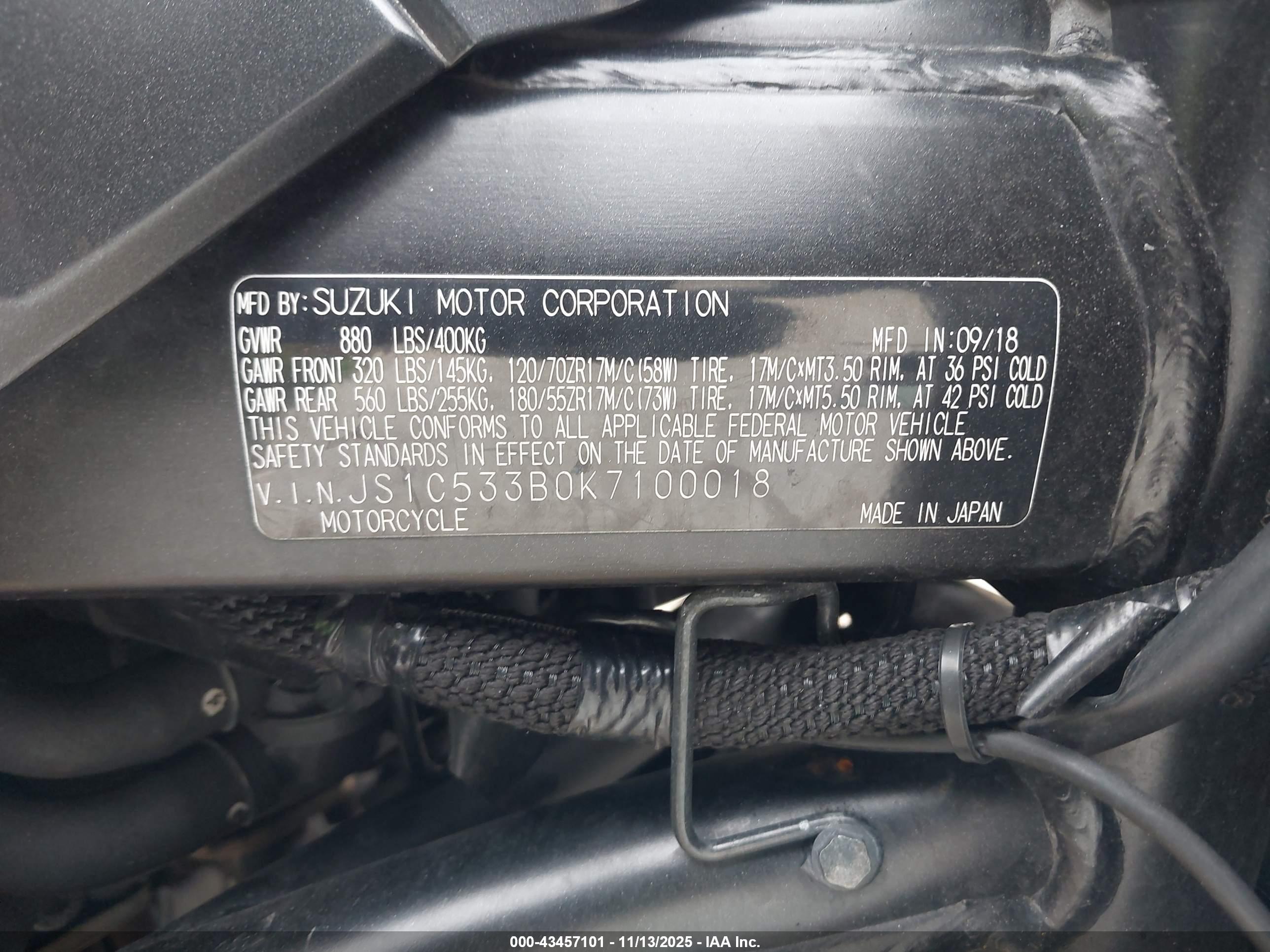SUZUKI GSX-S750 image 10