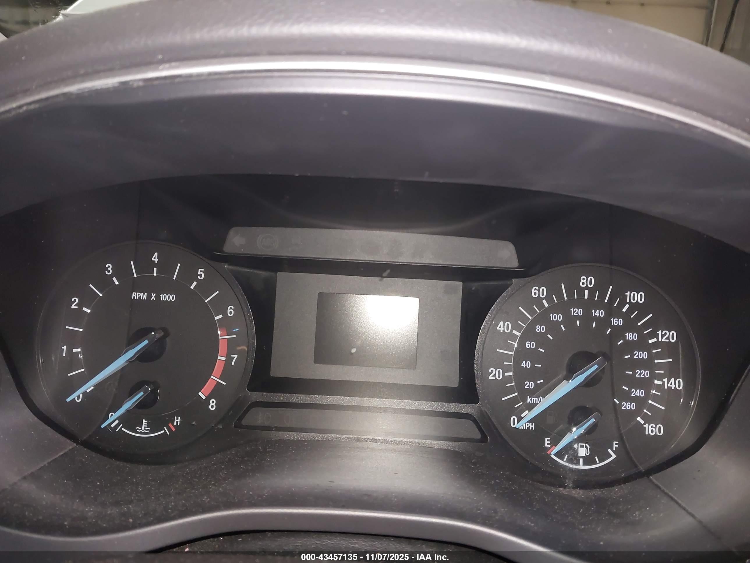 FORD FUSION image 7