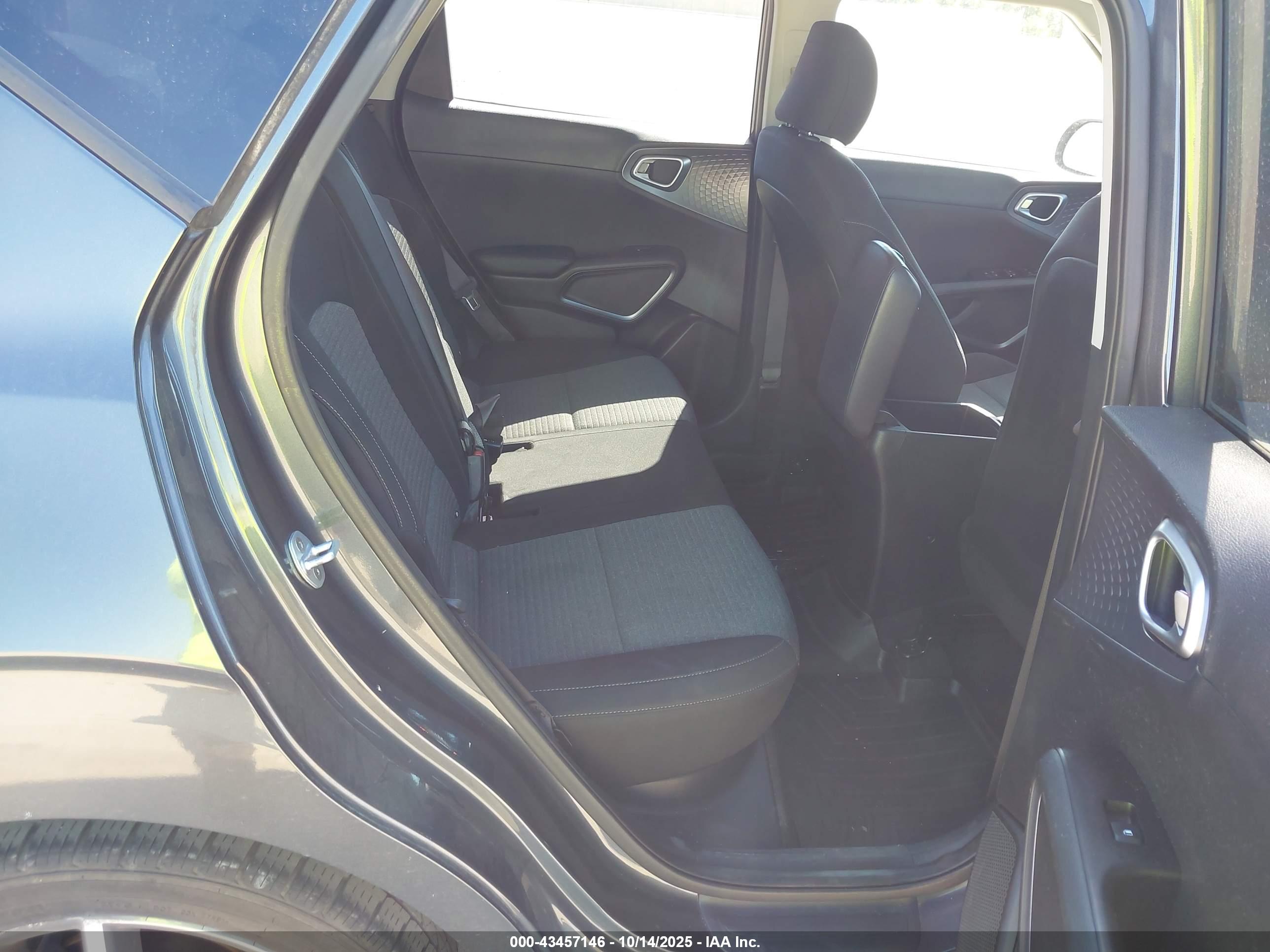 KIA SOUL image 8