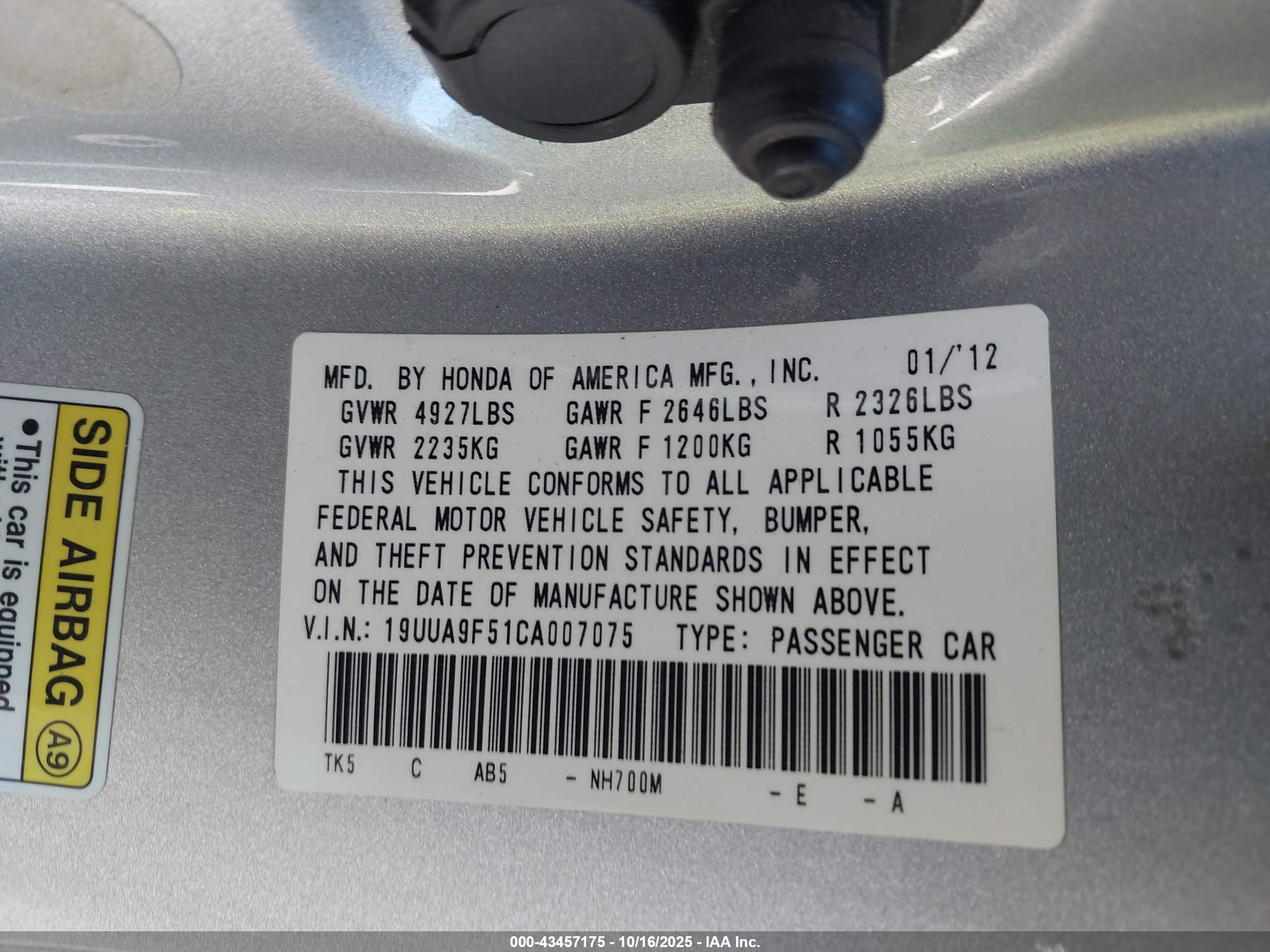 ACURA TL image 9
