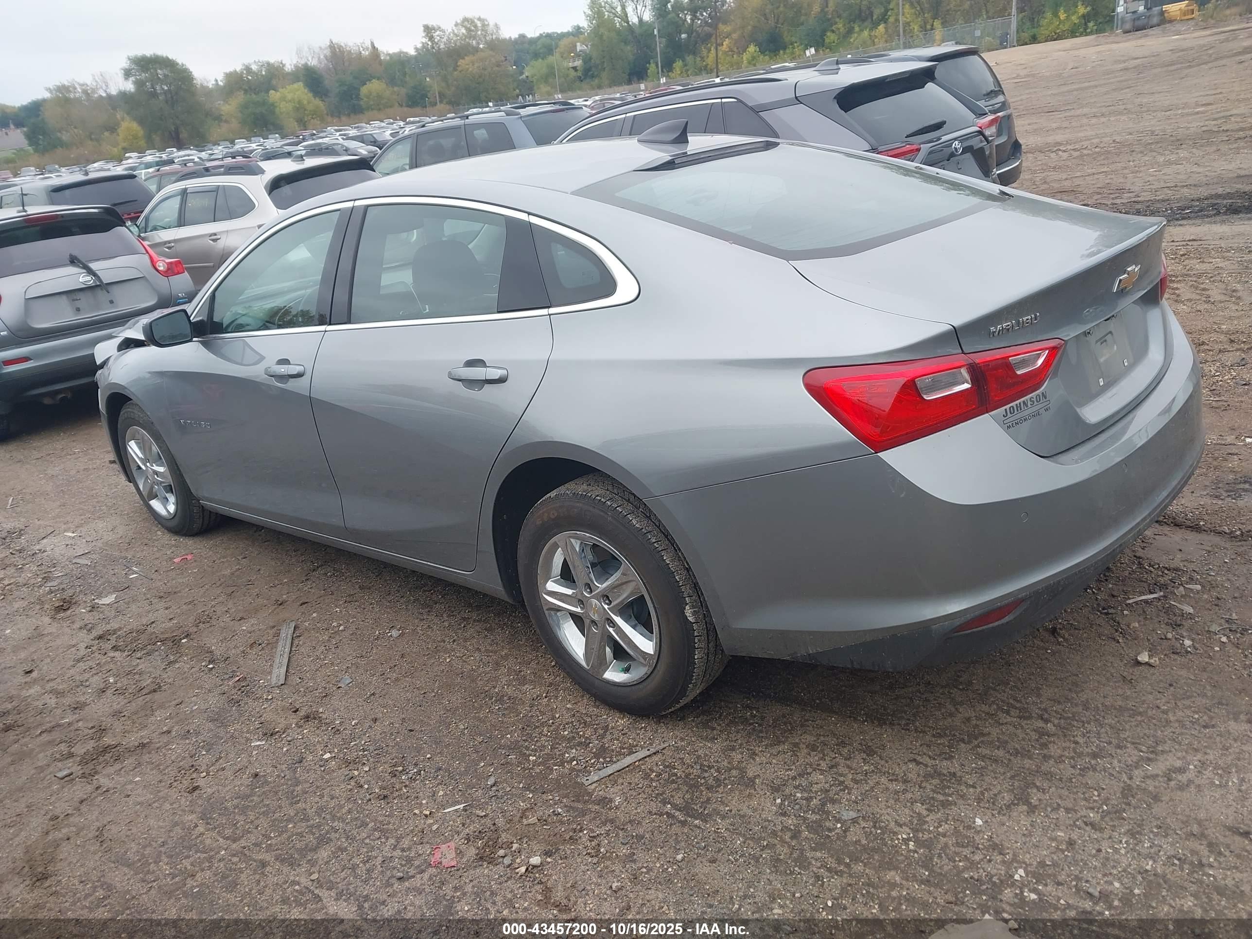 CHEVROLET MALIBU image 3