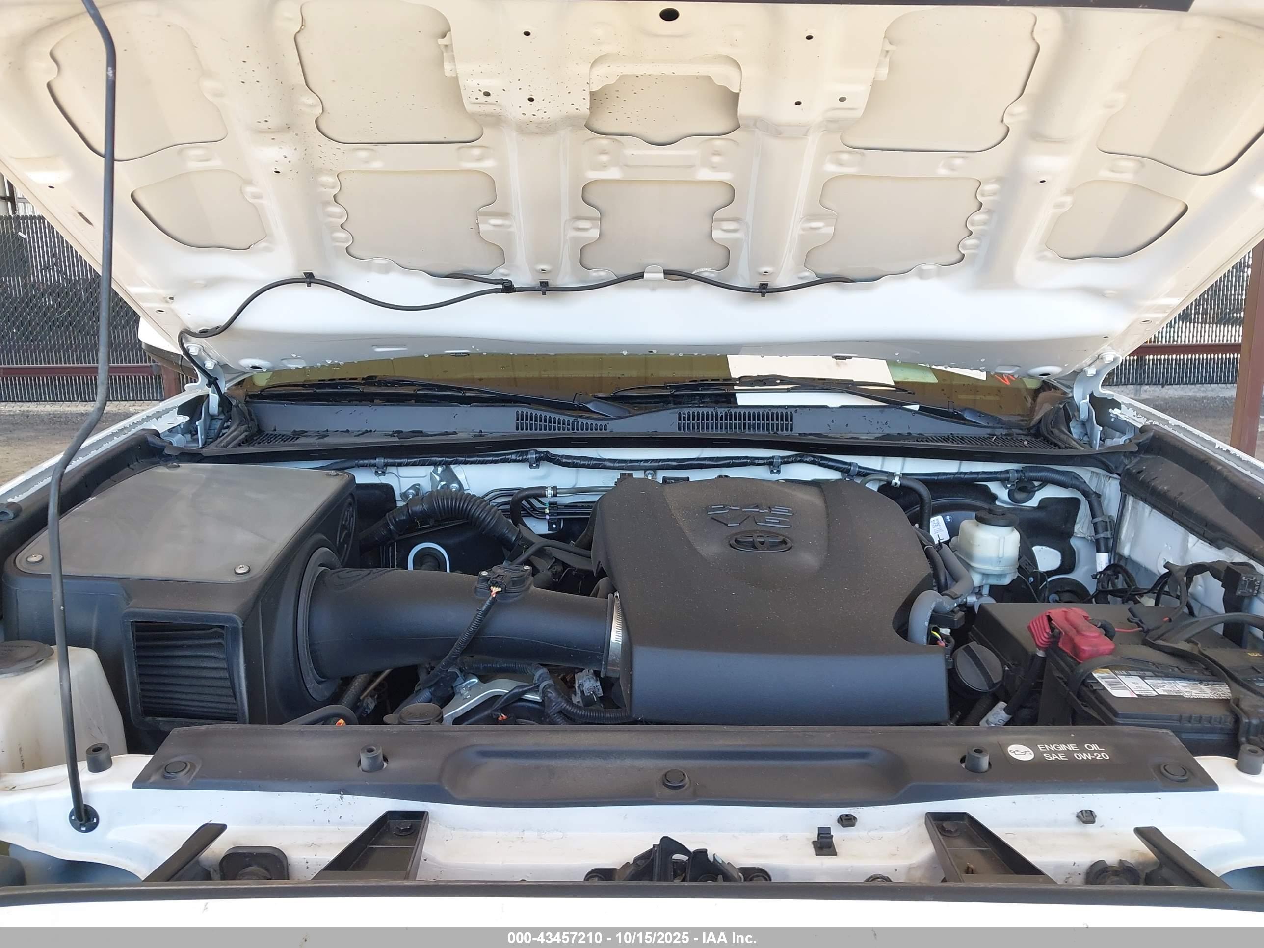 TOYOTA TACOMA image 10