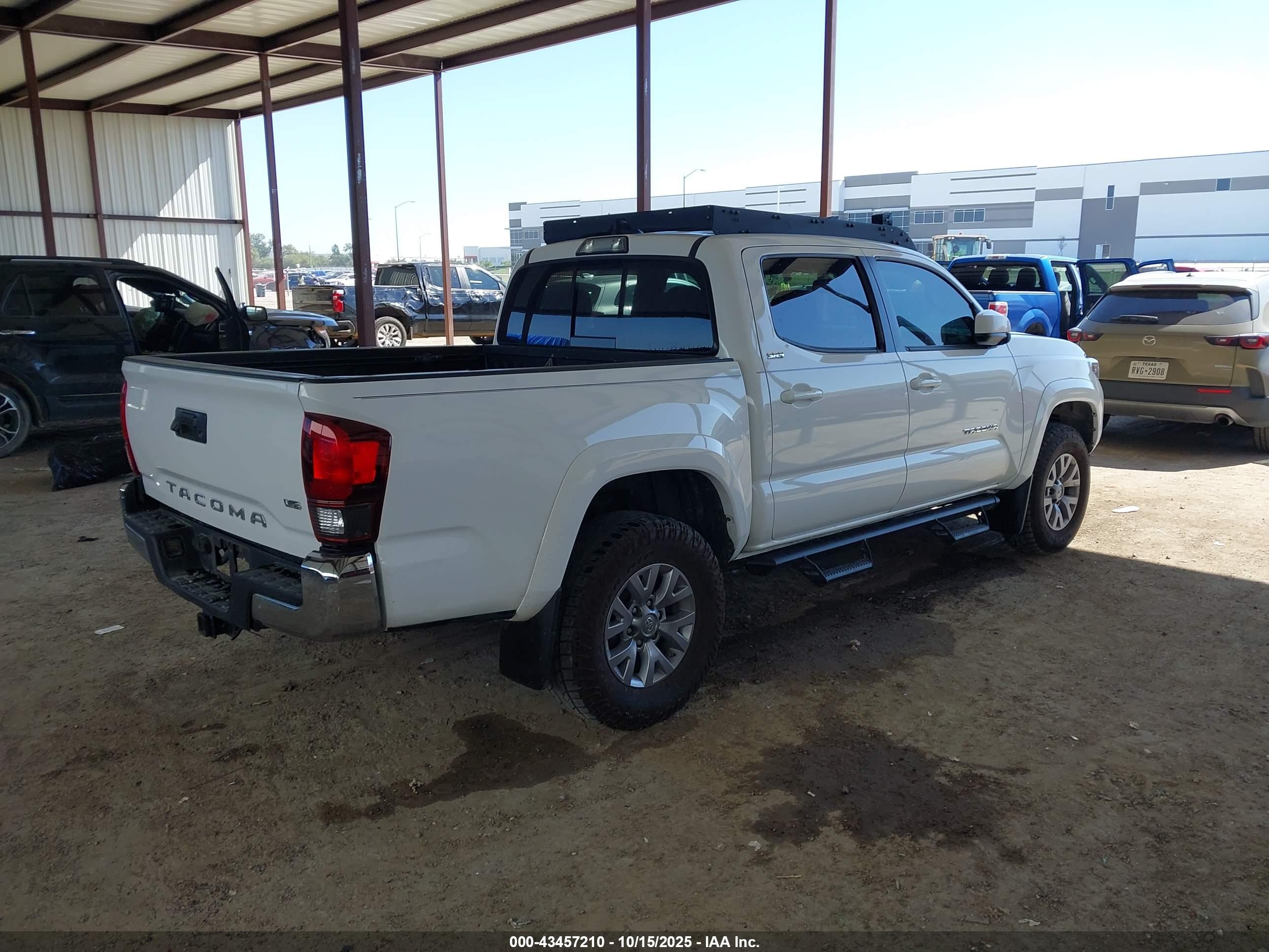TOYOTA TACOMA image 4