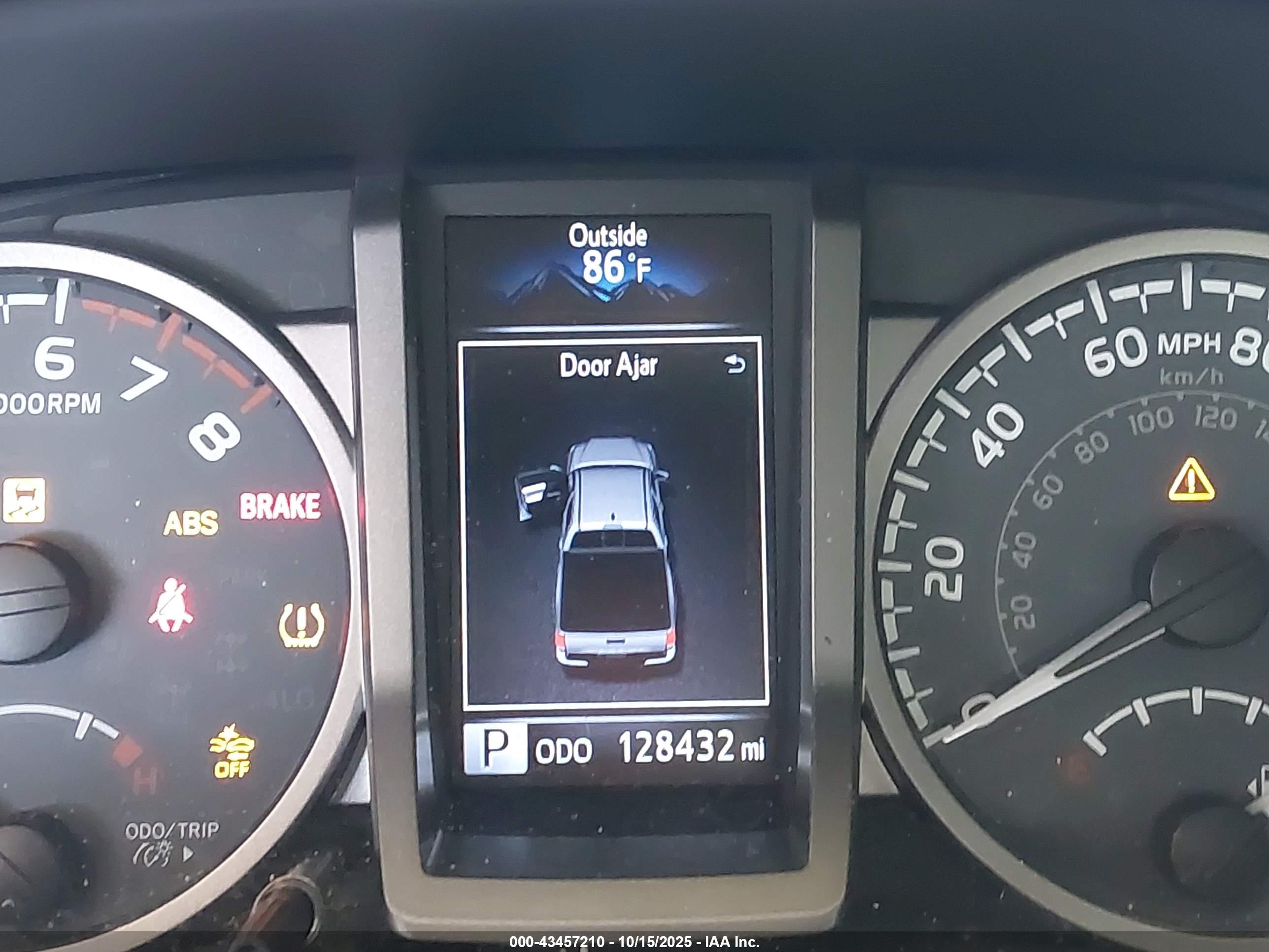 TOYOTA TACOMA image 7
