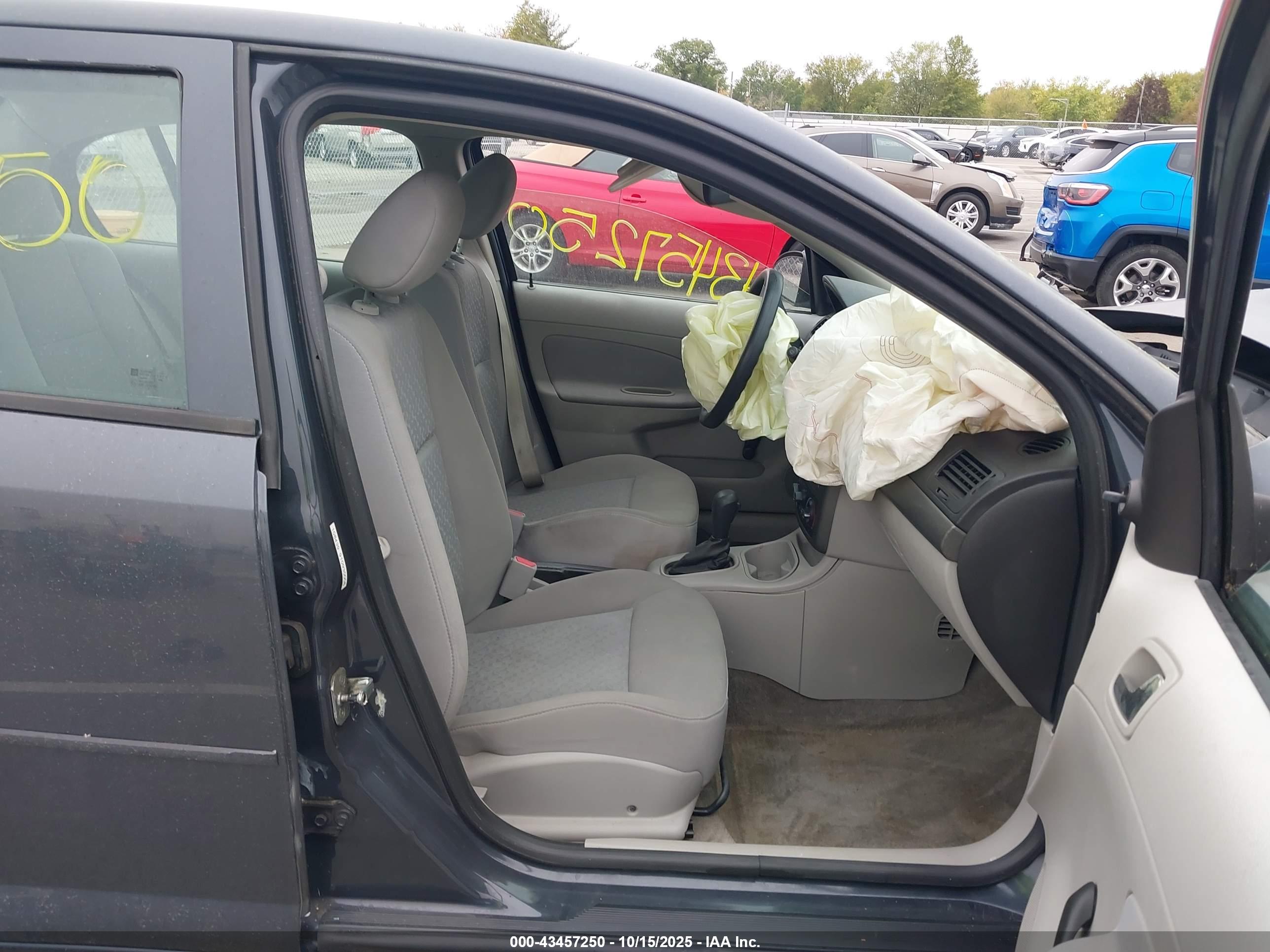 CHEVROLET COBALT image 5