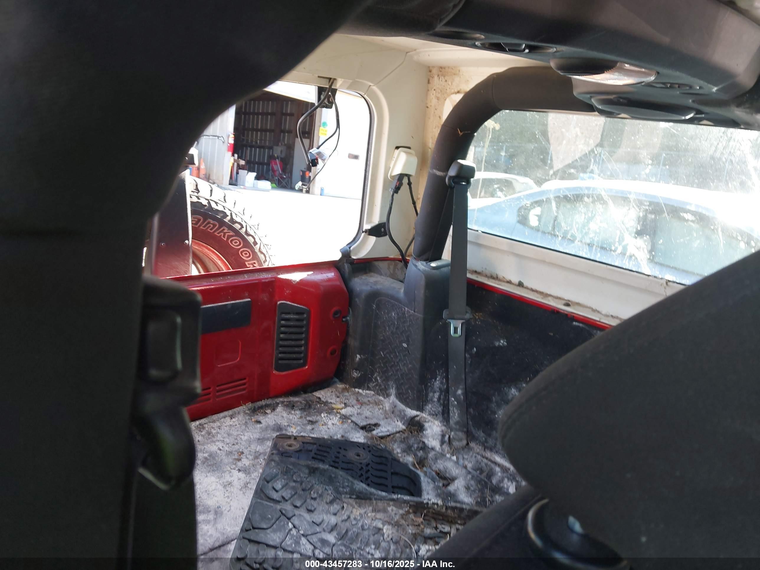 JEEP WRANGLER image 8