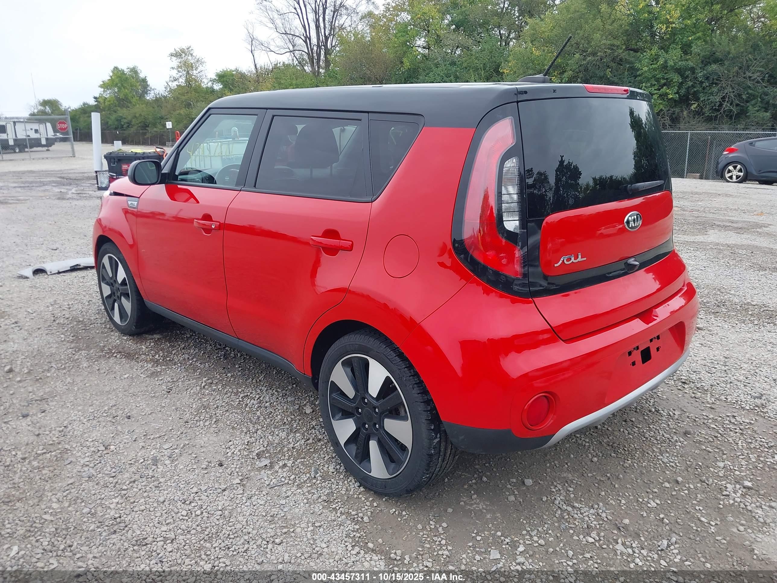 KIA SOUL image 3