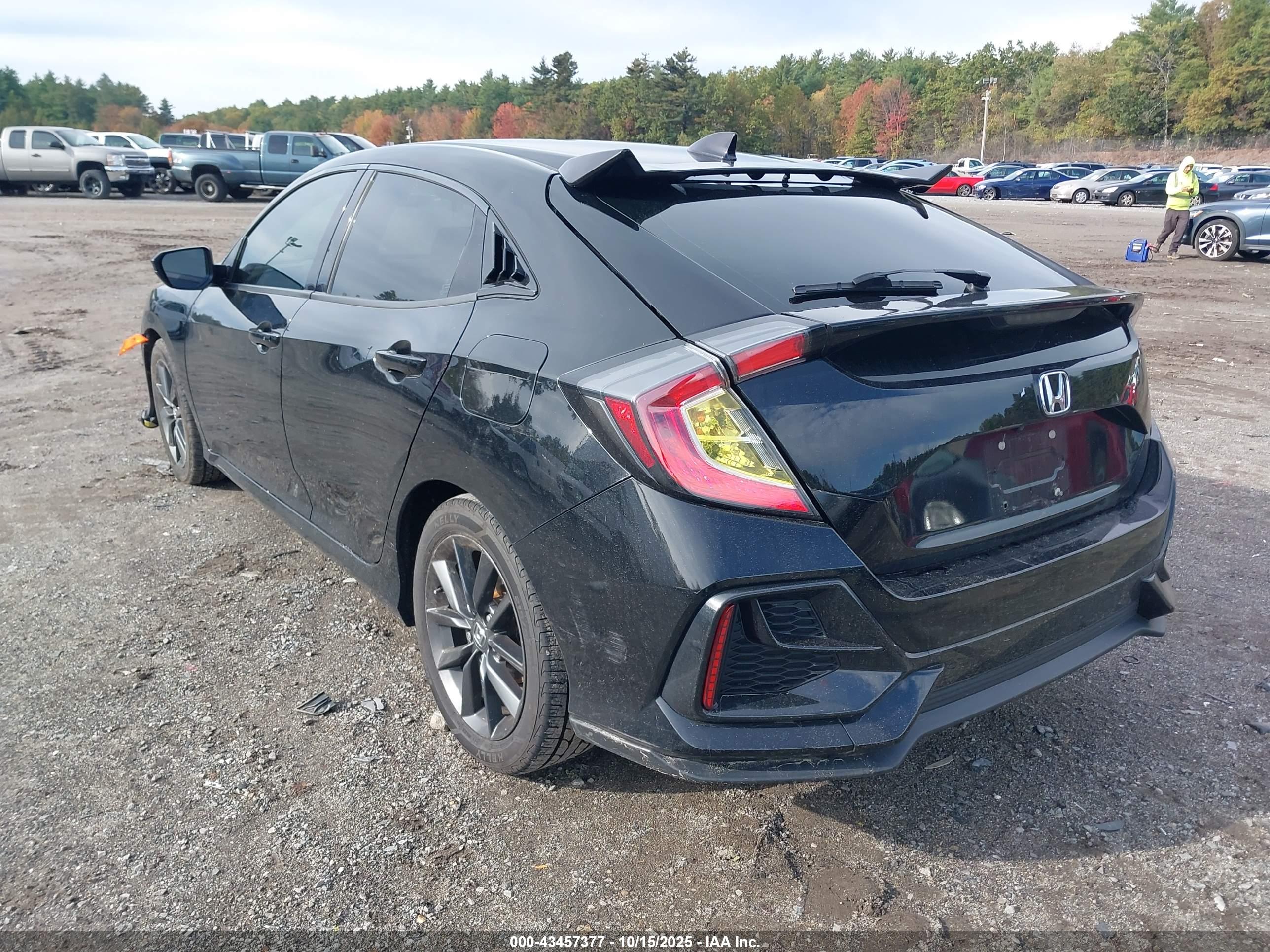 HONDA CIVIC image 3