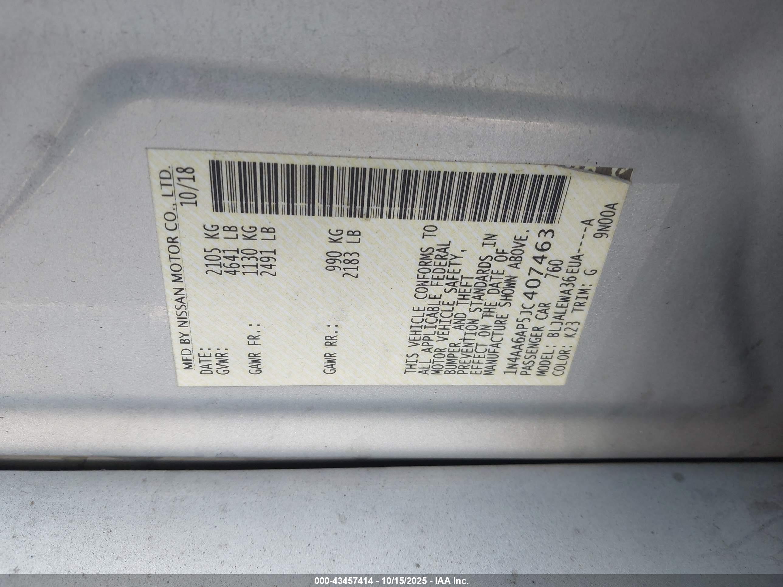 NISSAN MAXIMA image 9