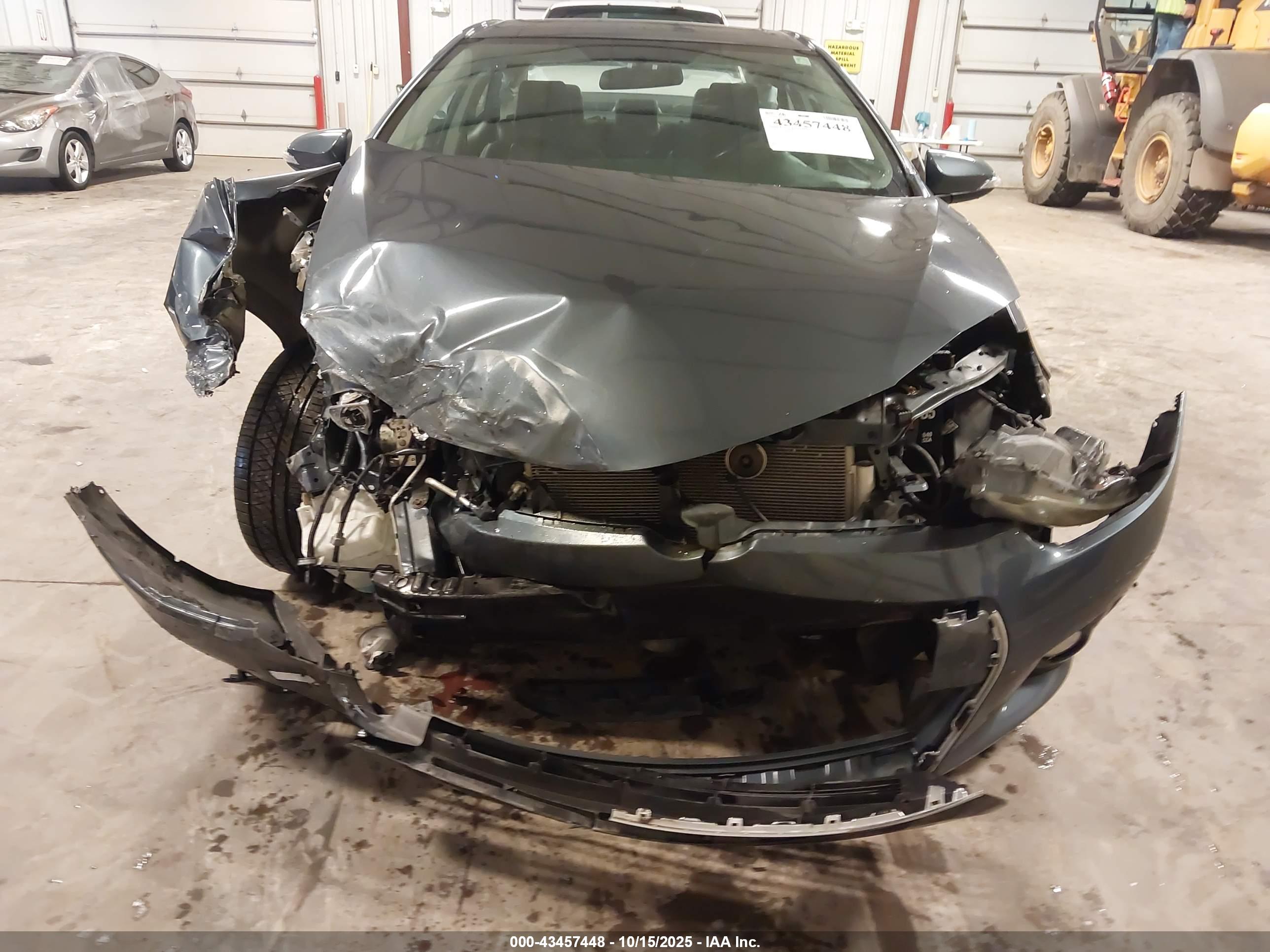 TOYOTA COROLLA image 6