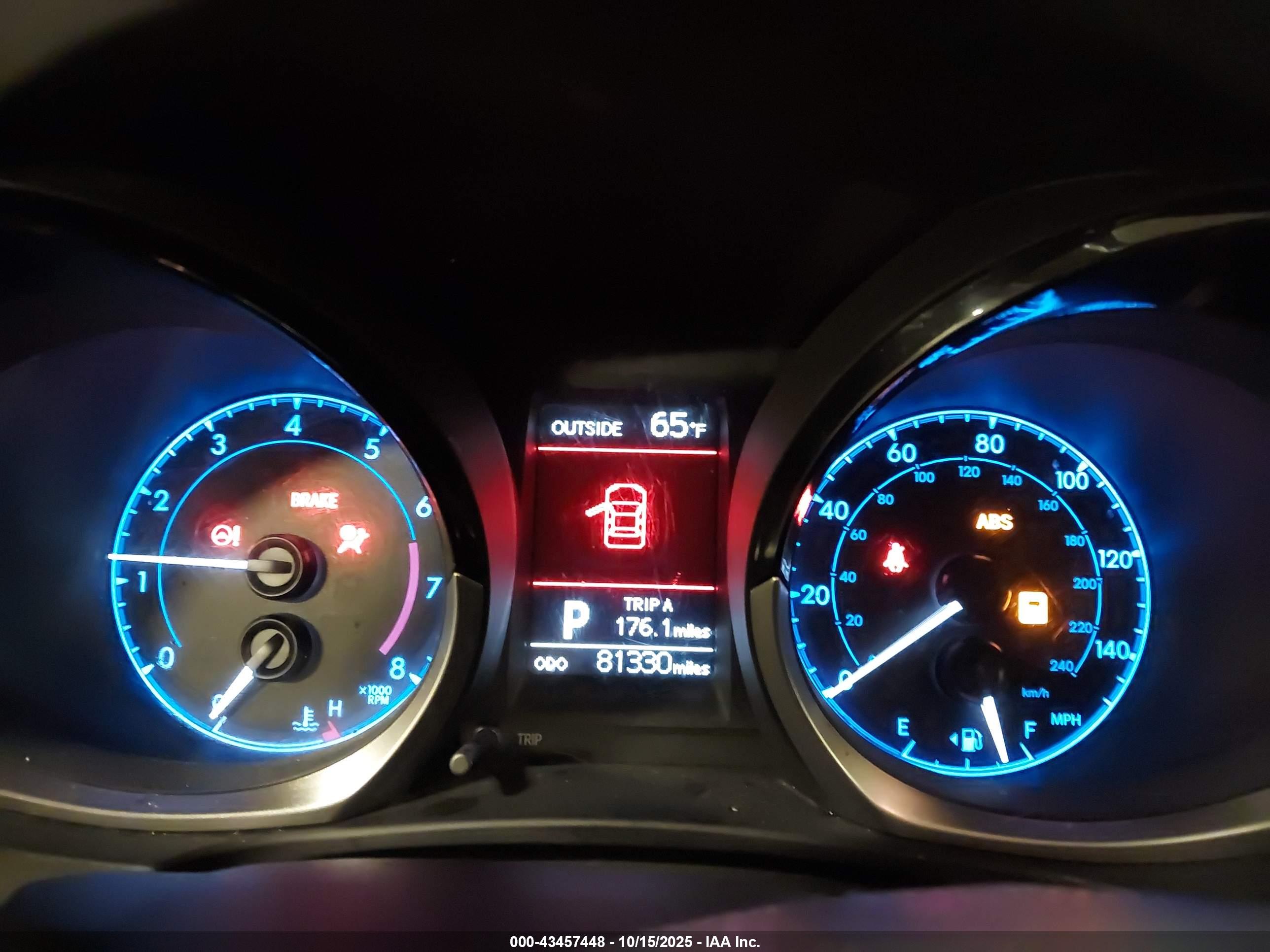 TOYOTA COROLLA image 7