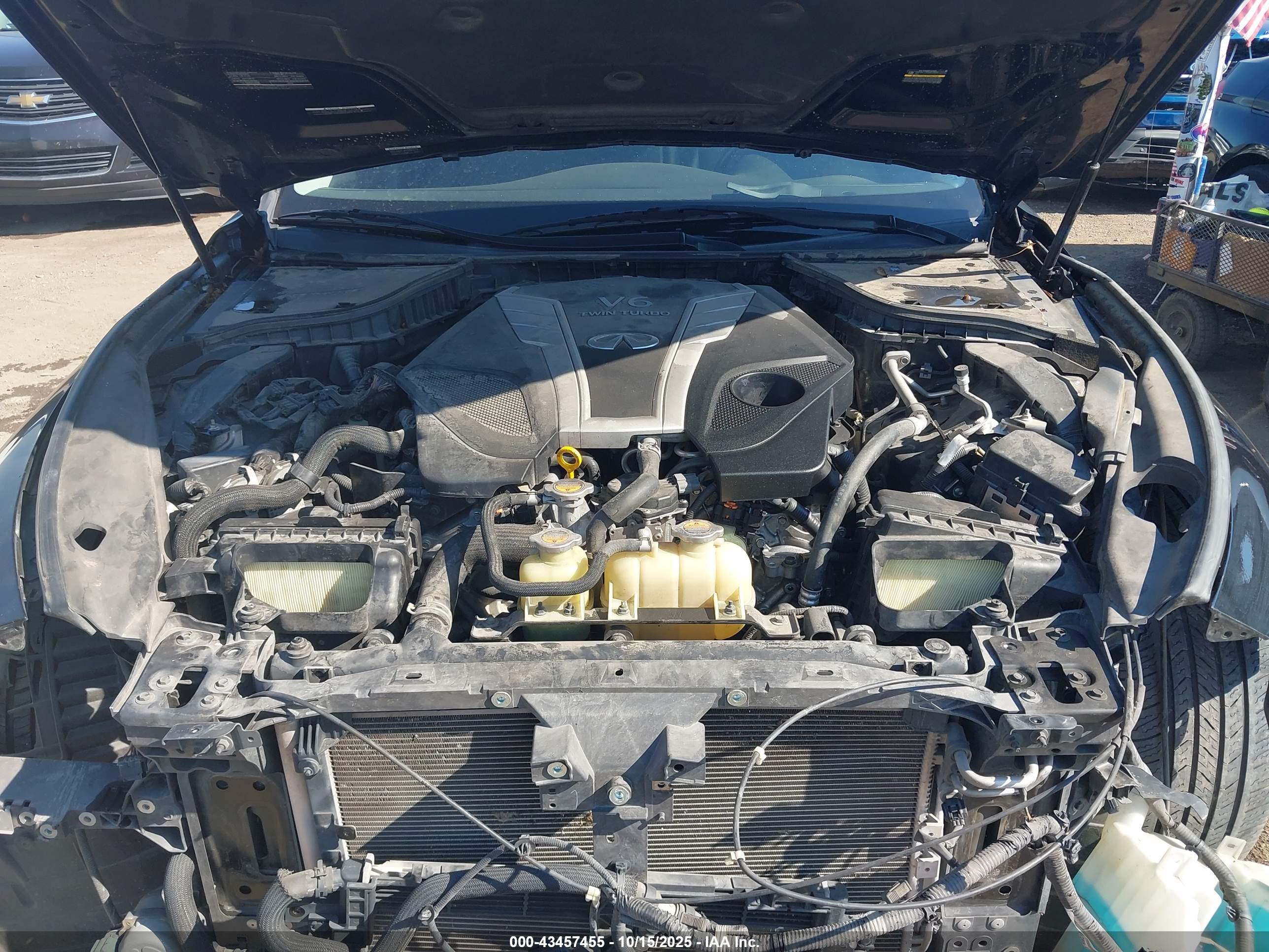 INFINITI Q50 image 10