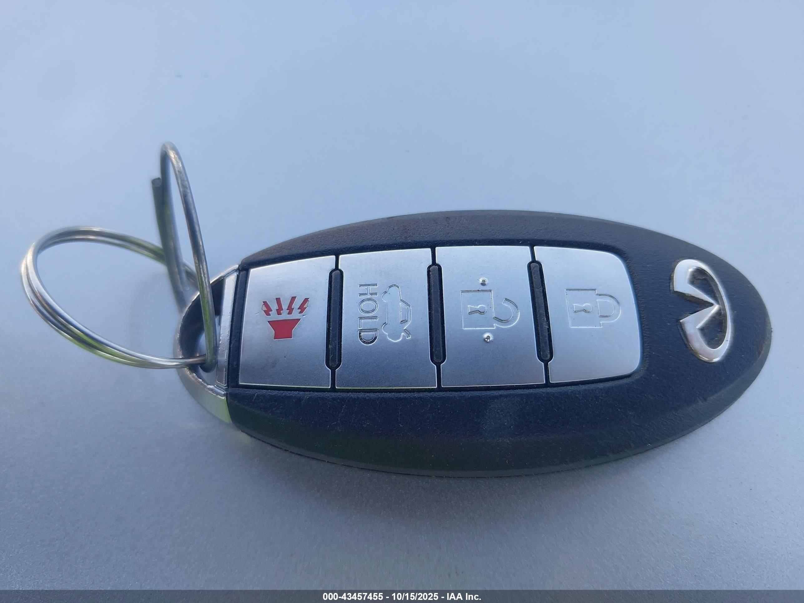 INFINITI Q50 image 11