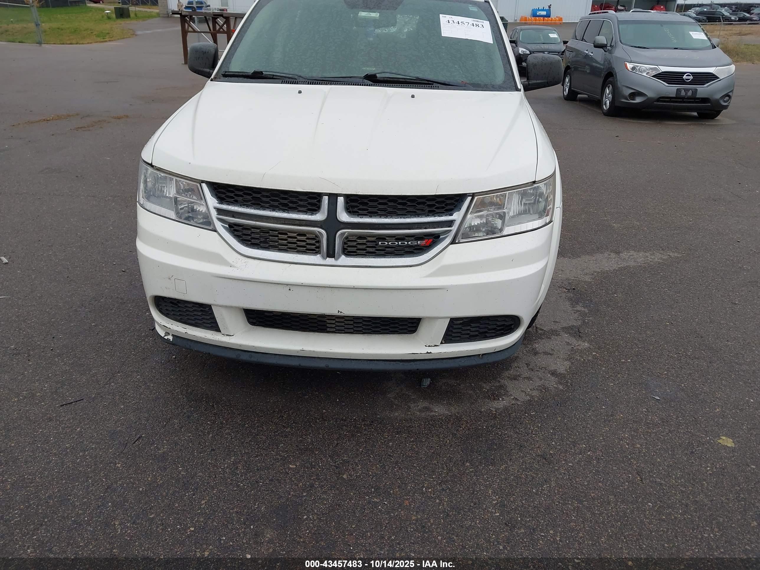 DODGE JOURNEY image 6