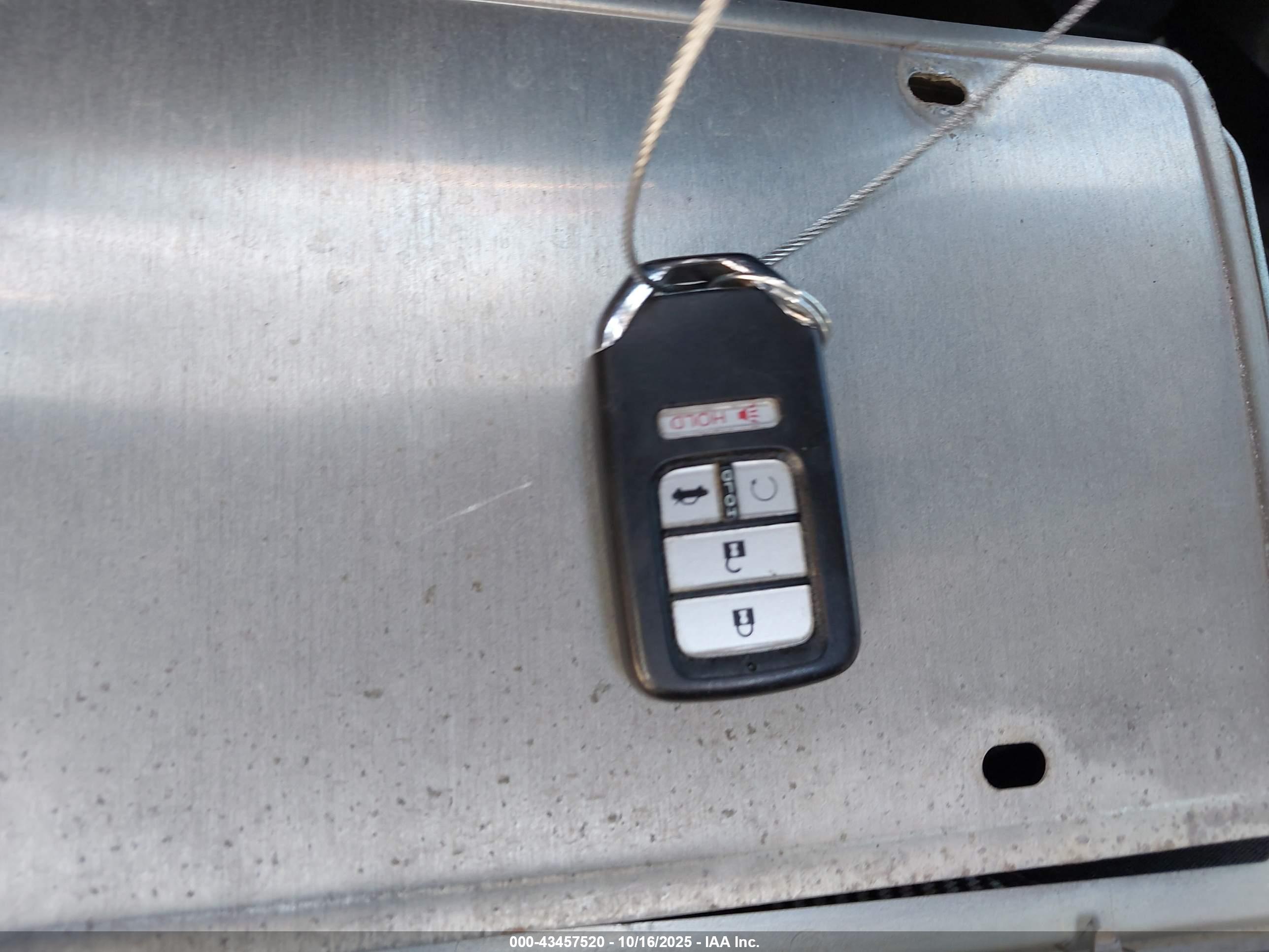 HONDA CIVIC image 11