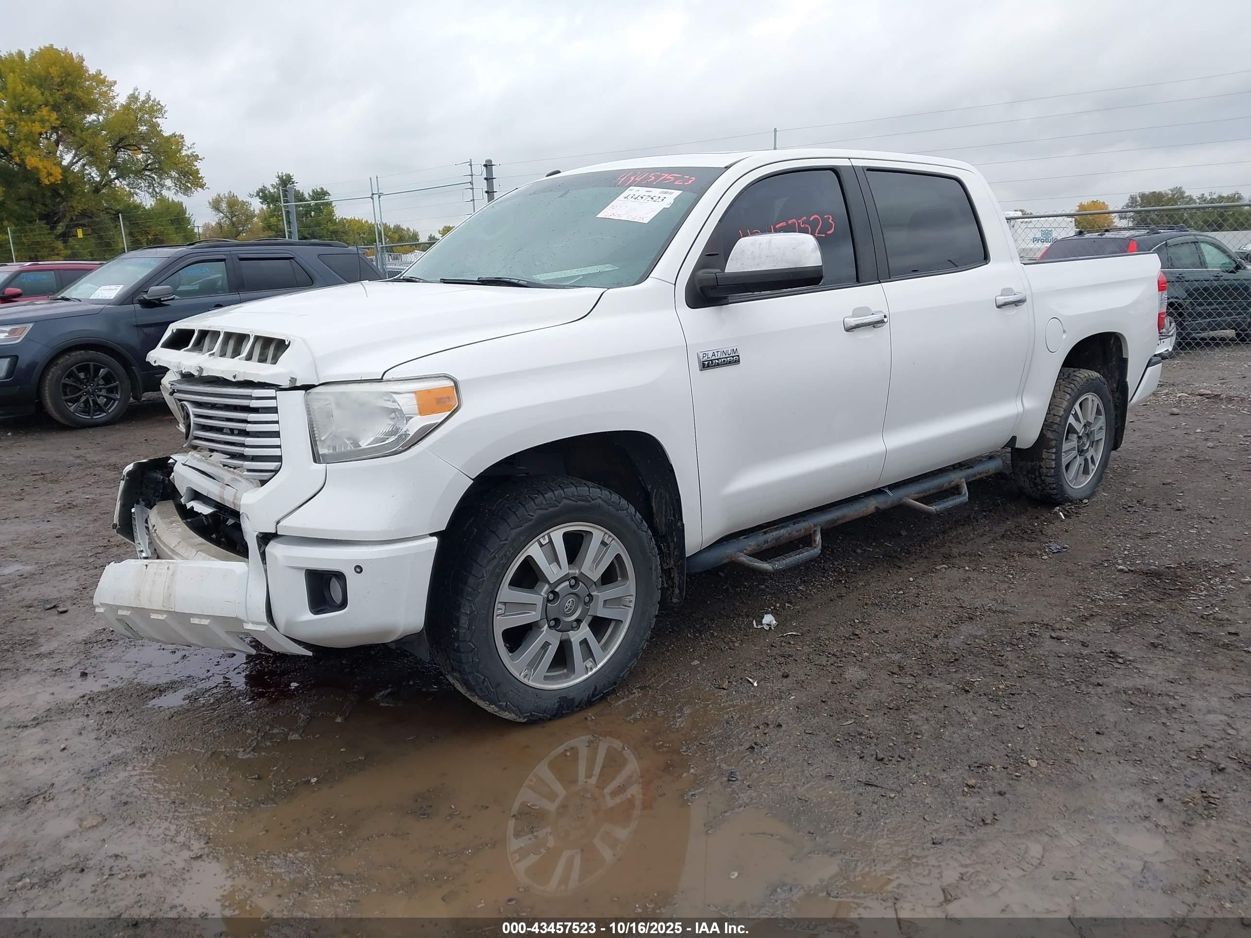 TOYOTA TUNDRA image 2