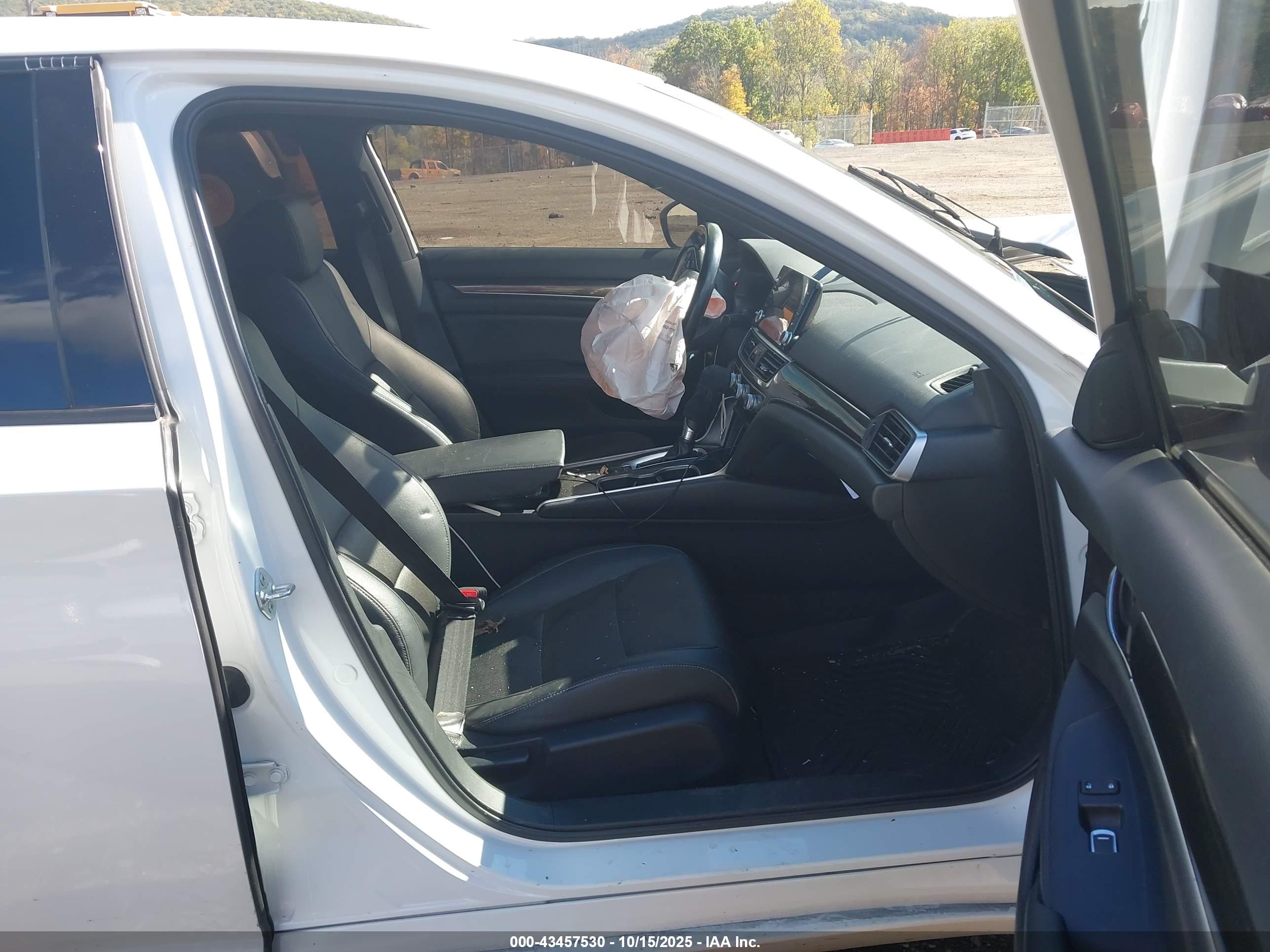 HONDA ACCORD image 5