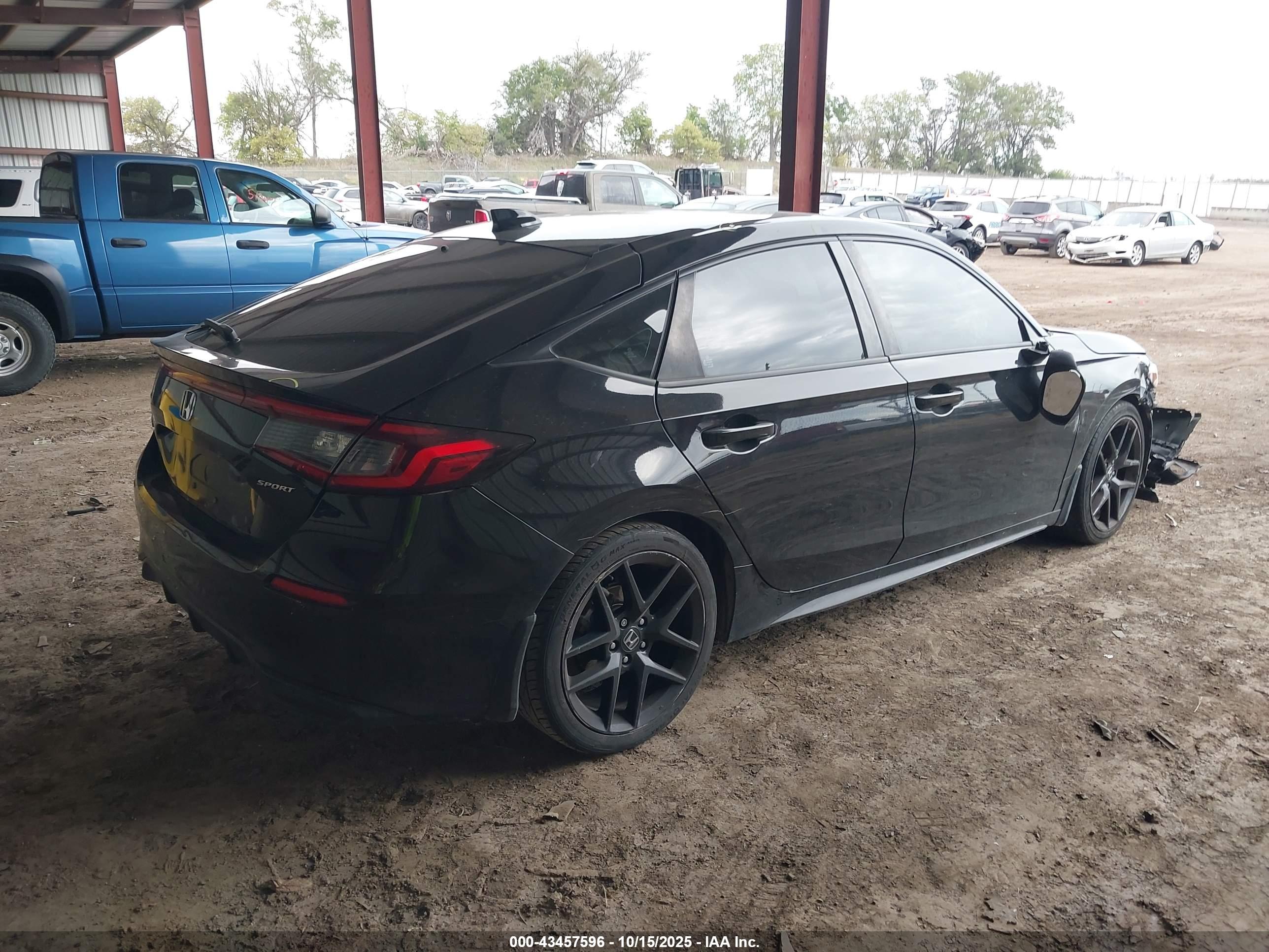 HONDA CIVIC image 4