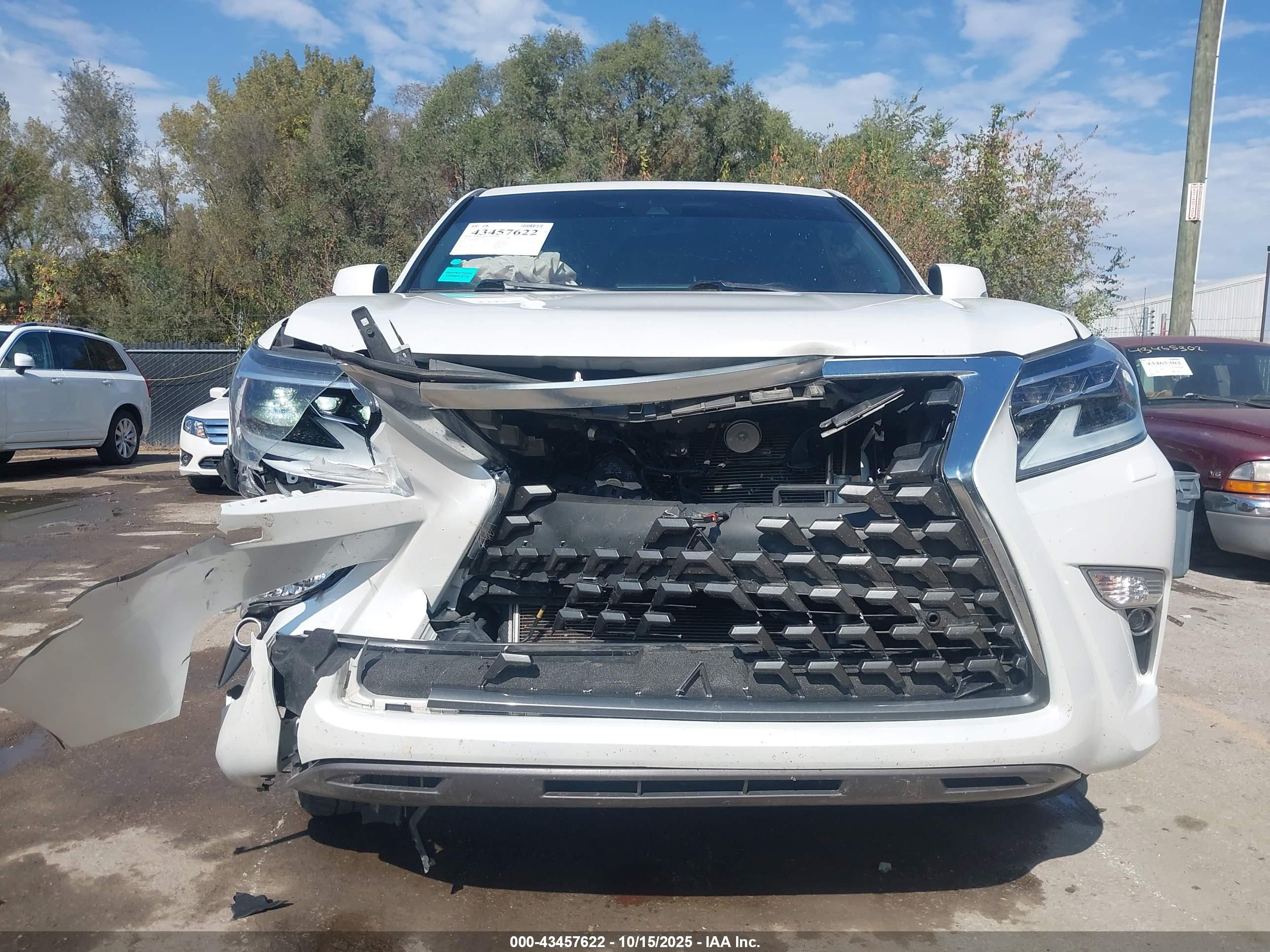 LEXUS GX image 6