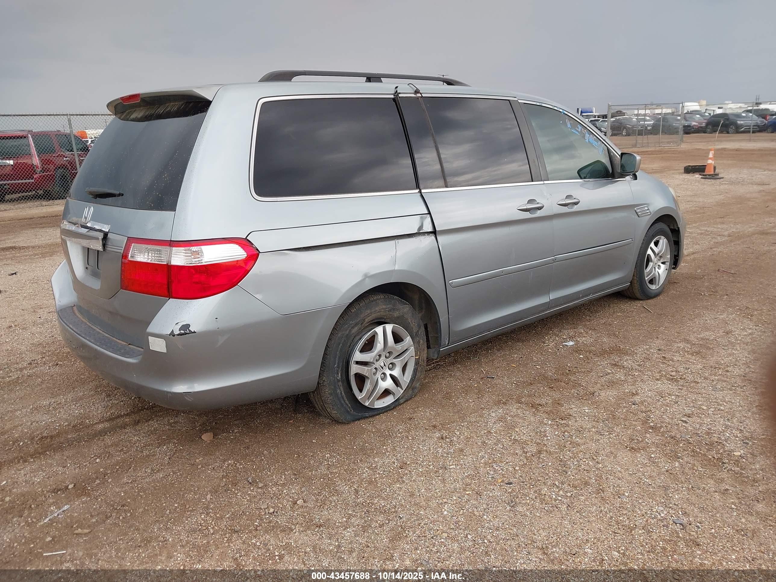 HONDA ODYSSEY image 4