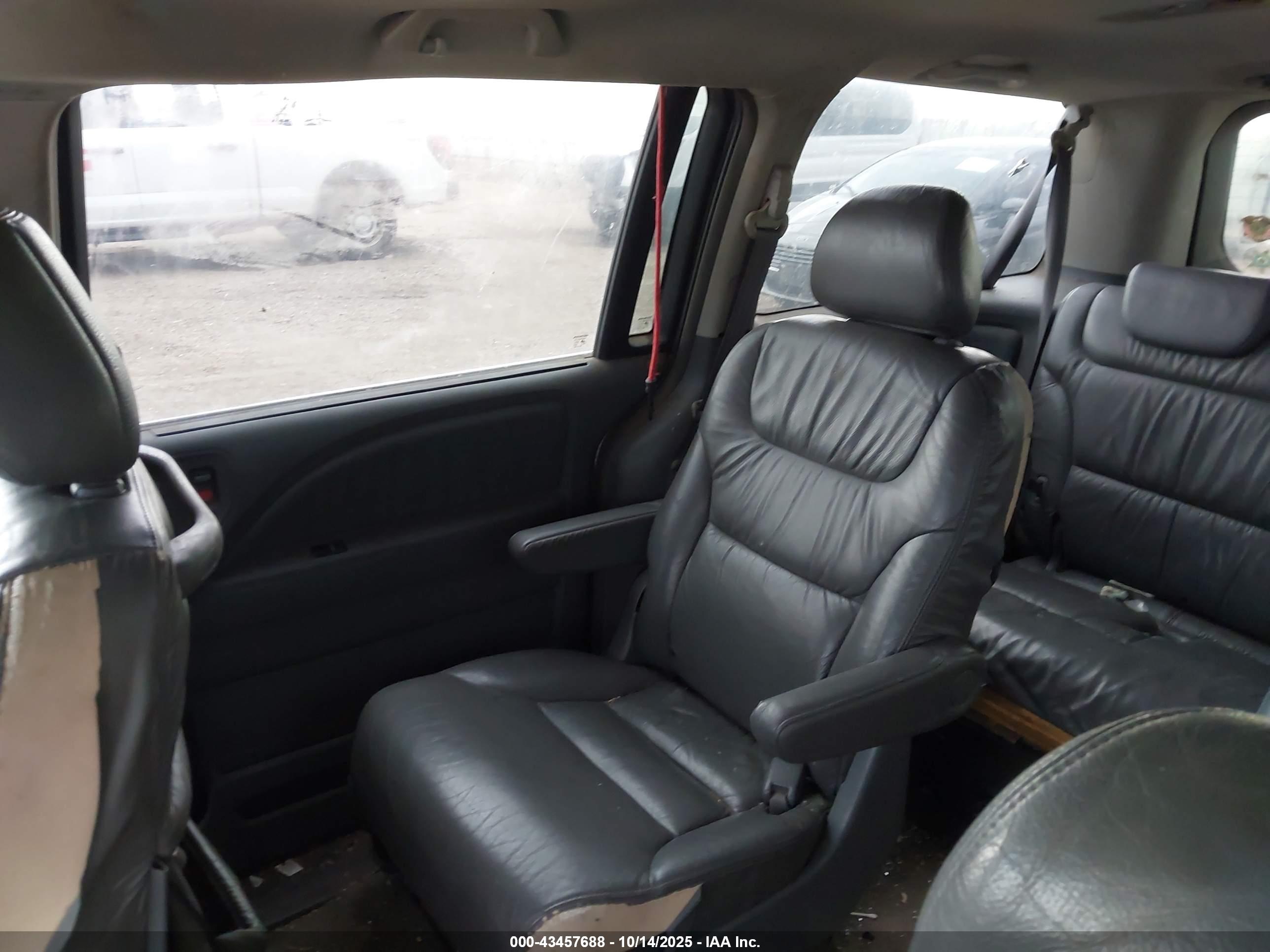 HONDA ODYSSEY image 8