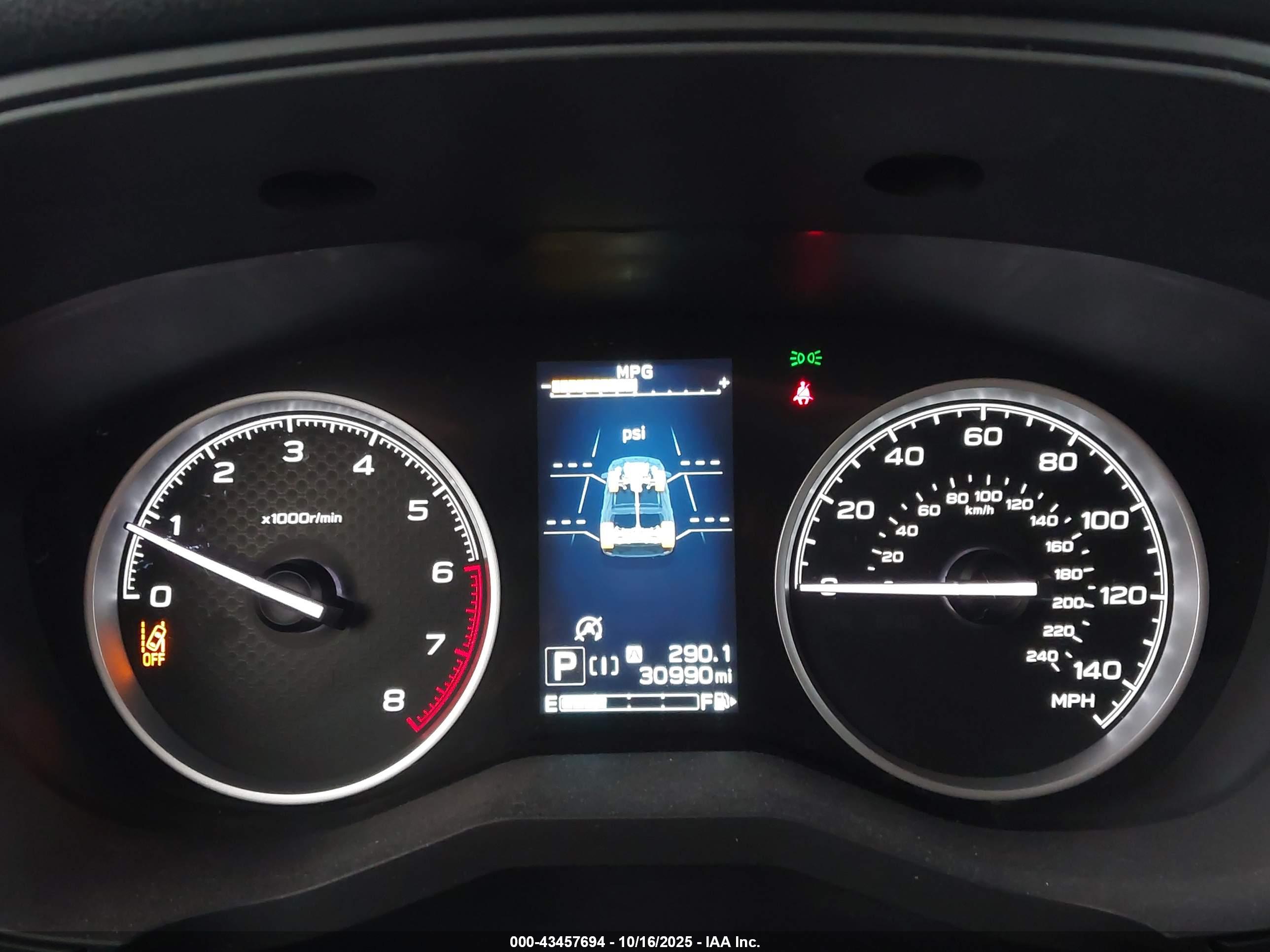 SUBARU FORESTER image 7