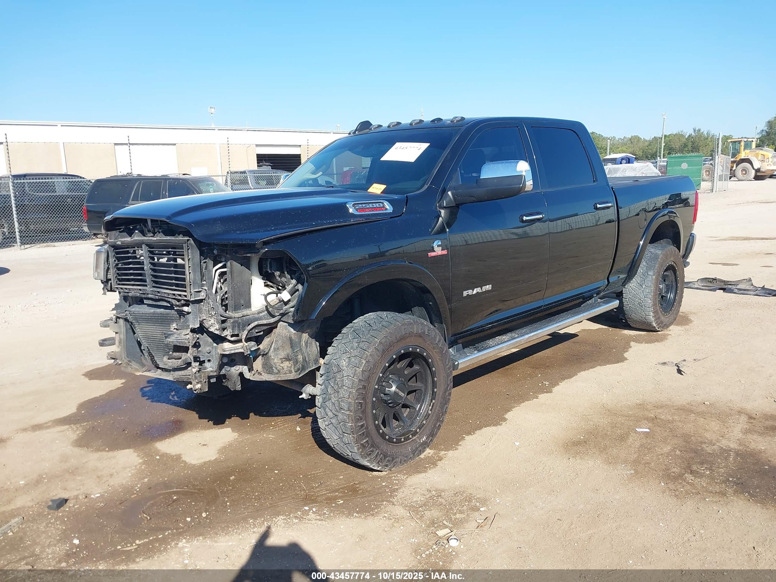 RAM 2500 image 2