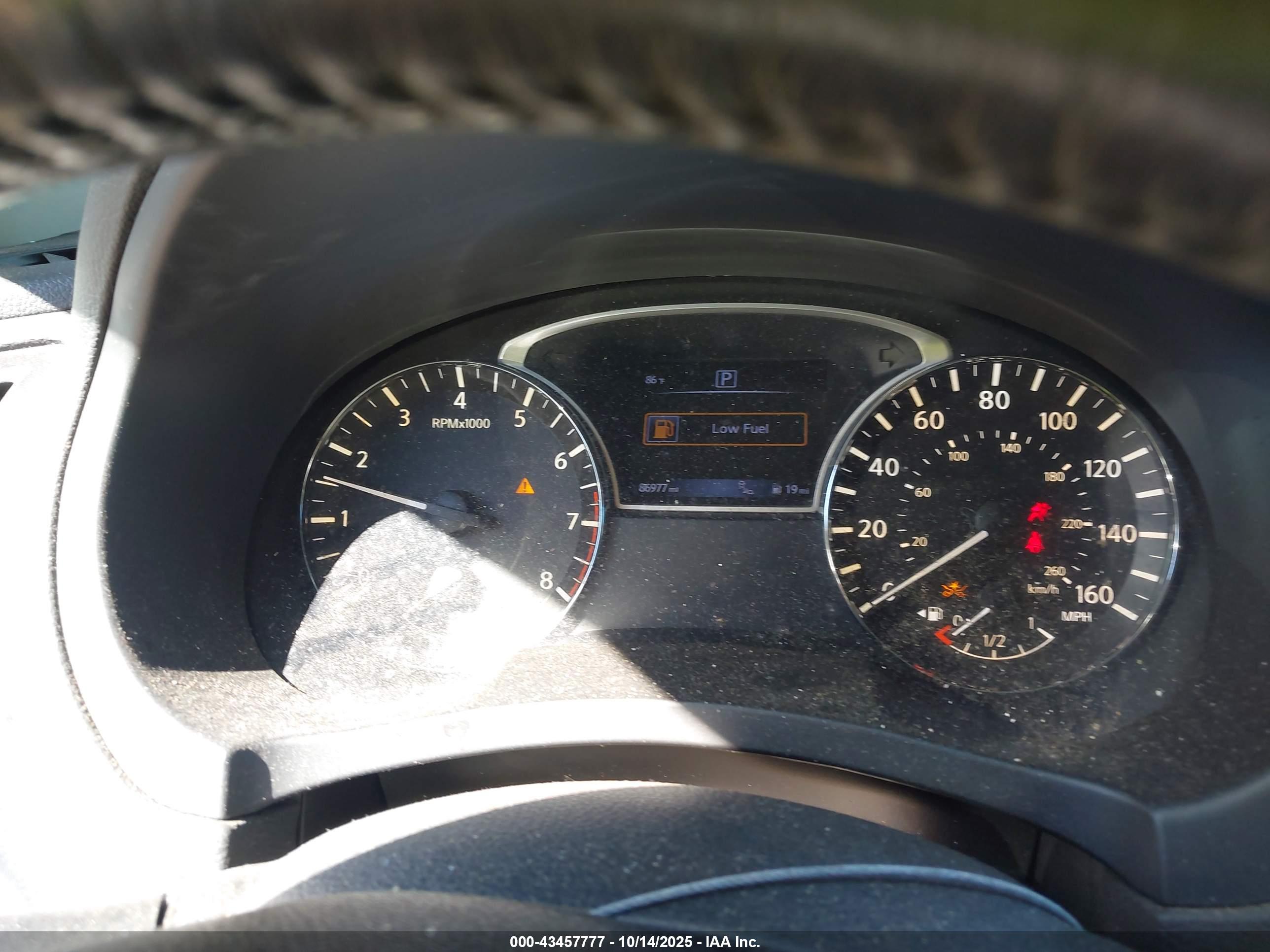 NISSAN ALTIMA image 7