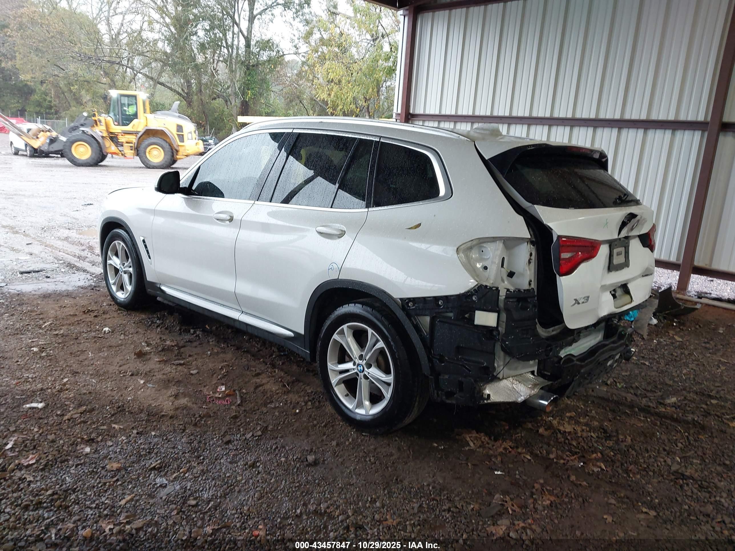 BMW X3 image 3