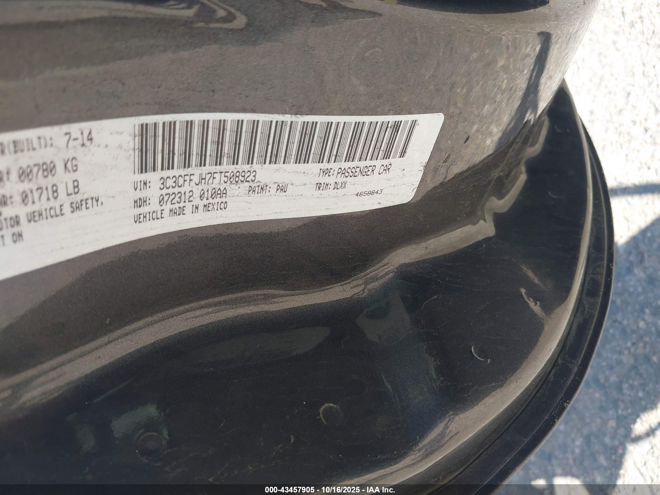 FIAT 500C image 9