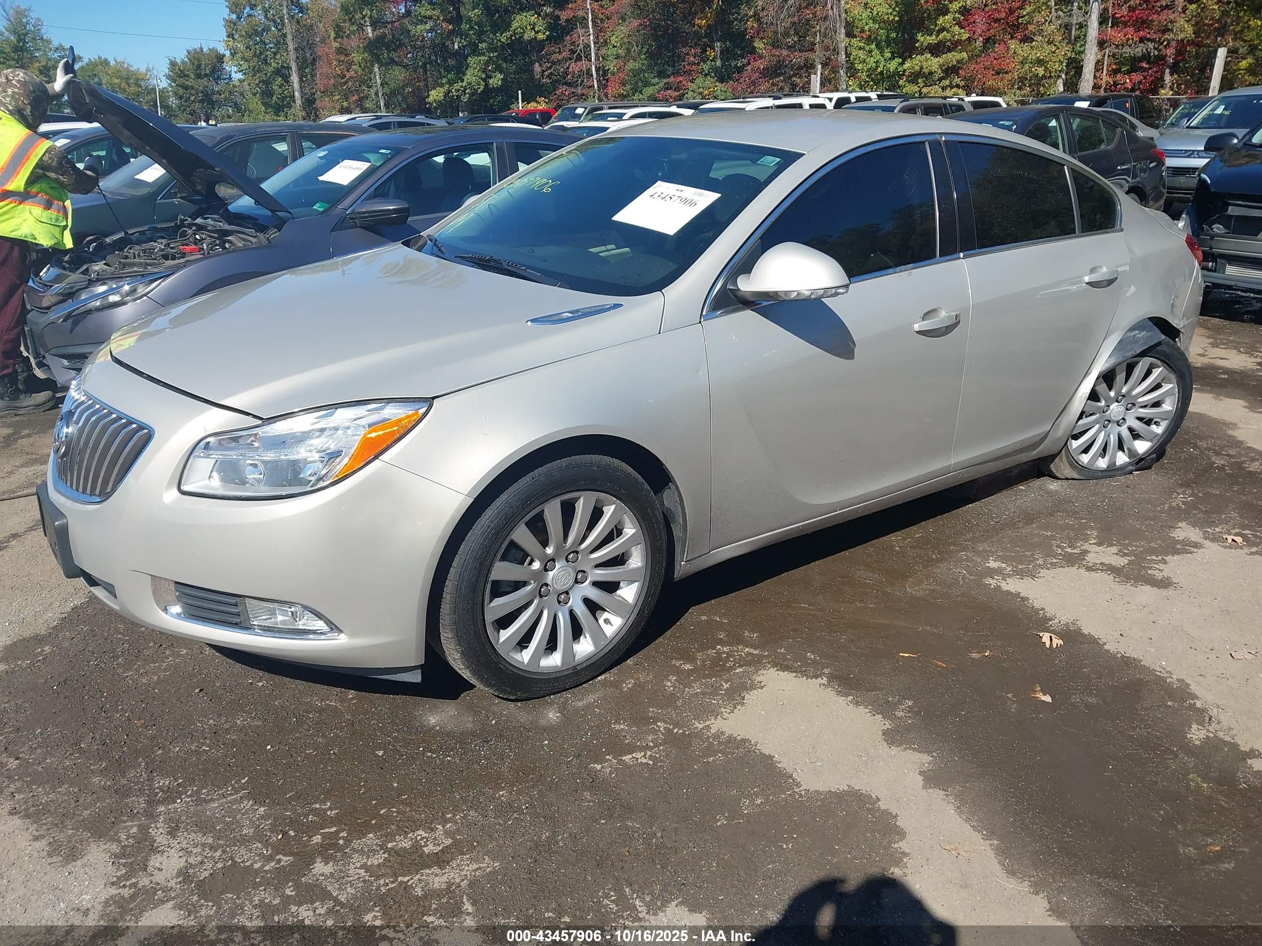 BUICK REGAL image 2