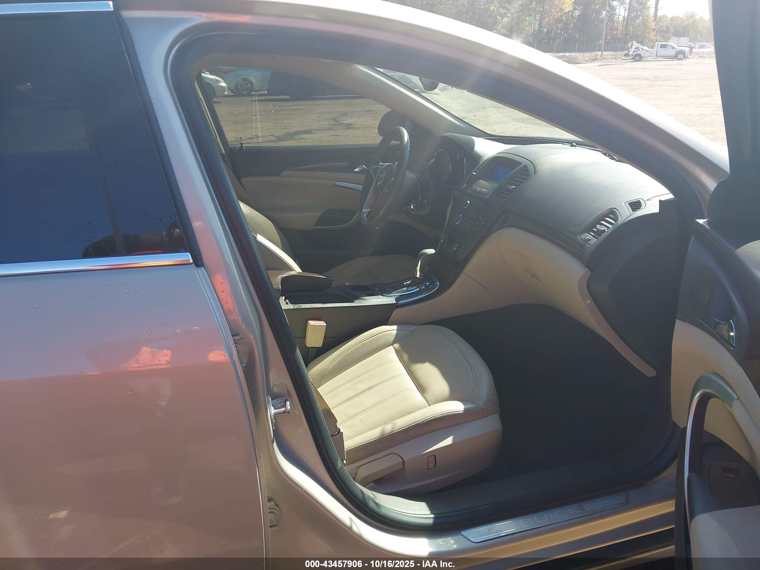 BUICK REGAL image 5