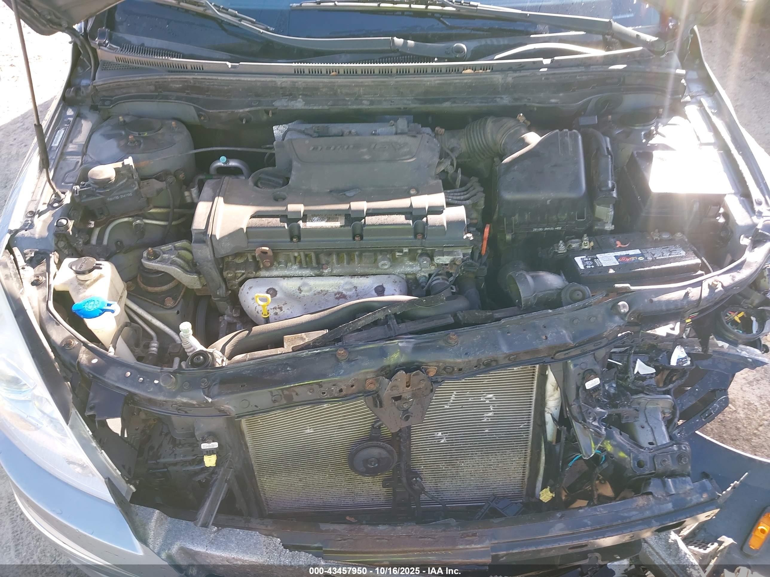HYUNDAI ELANTRA image 10
