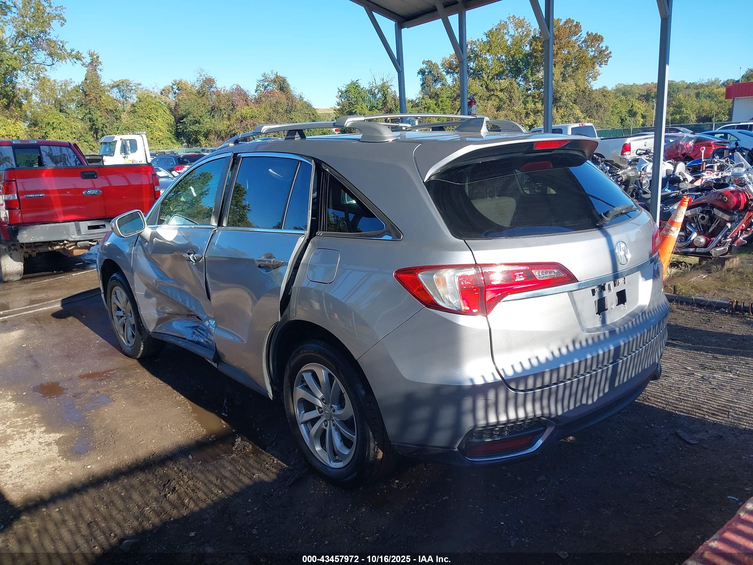 ACURA RDX image 3