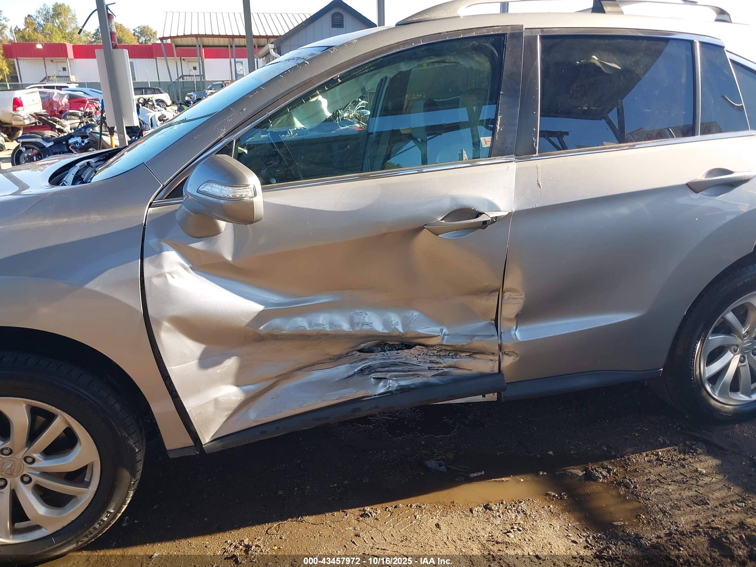ACURA RDX image 6