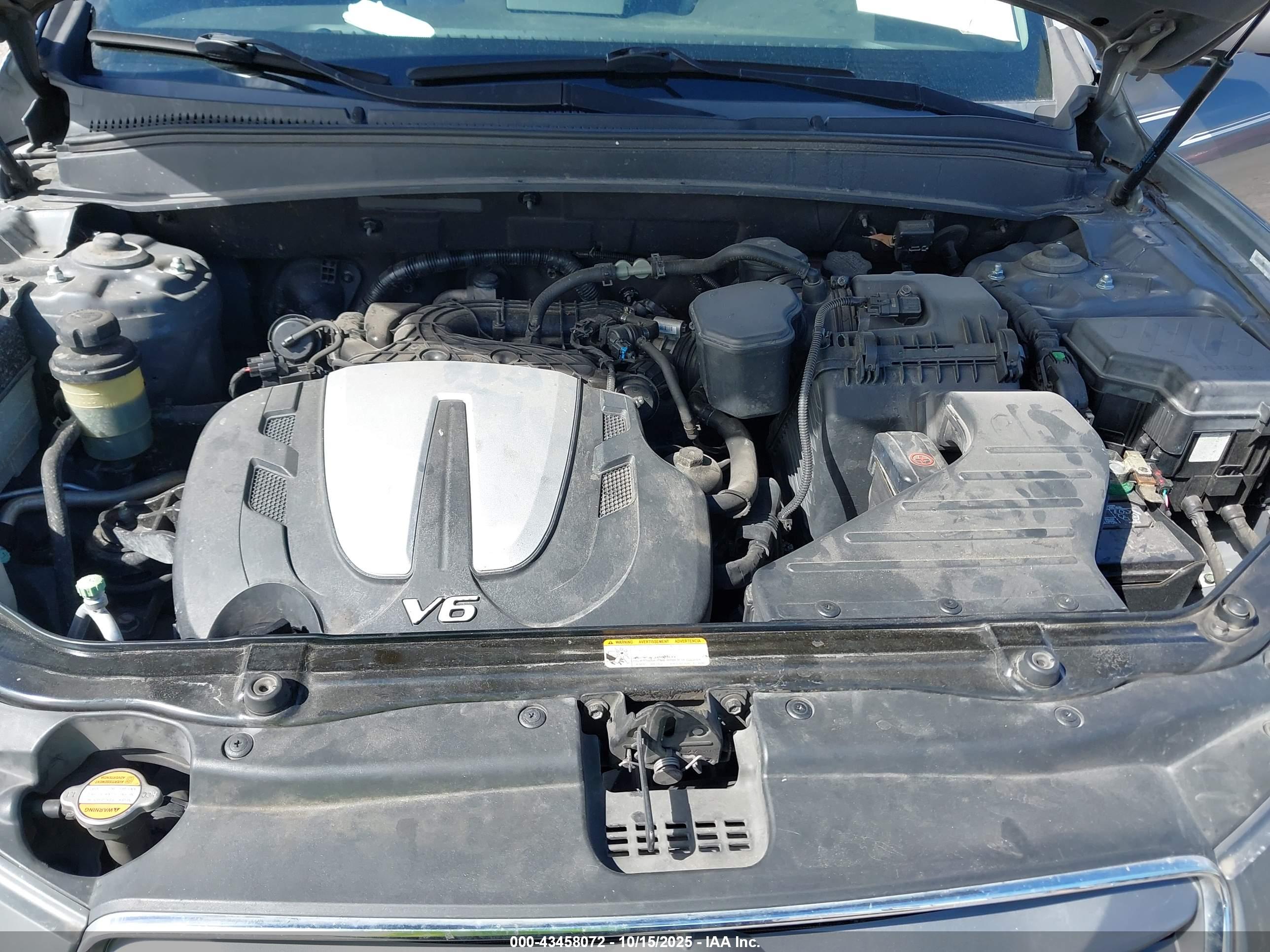 HYUNDAI SANTA image 10