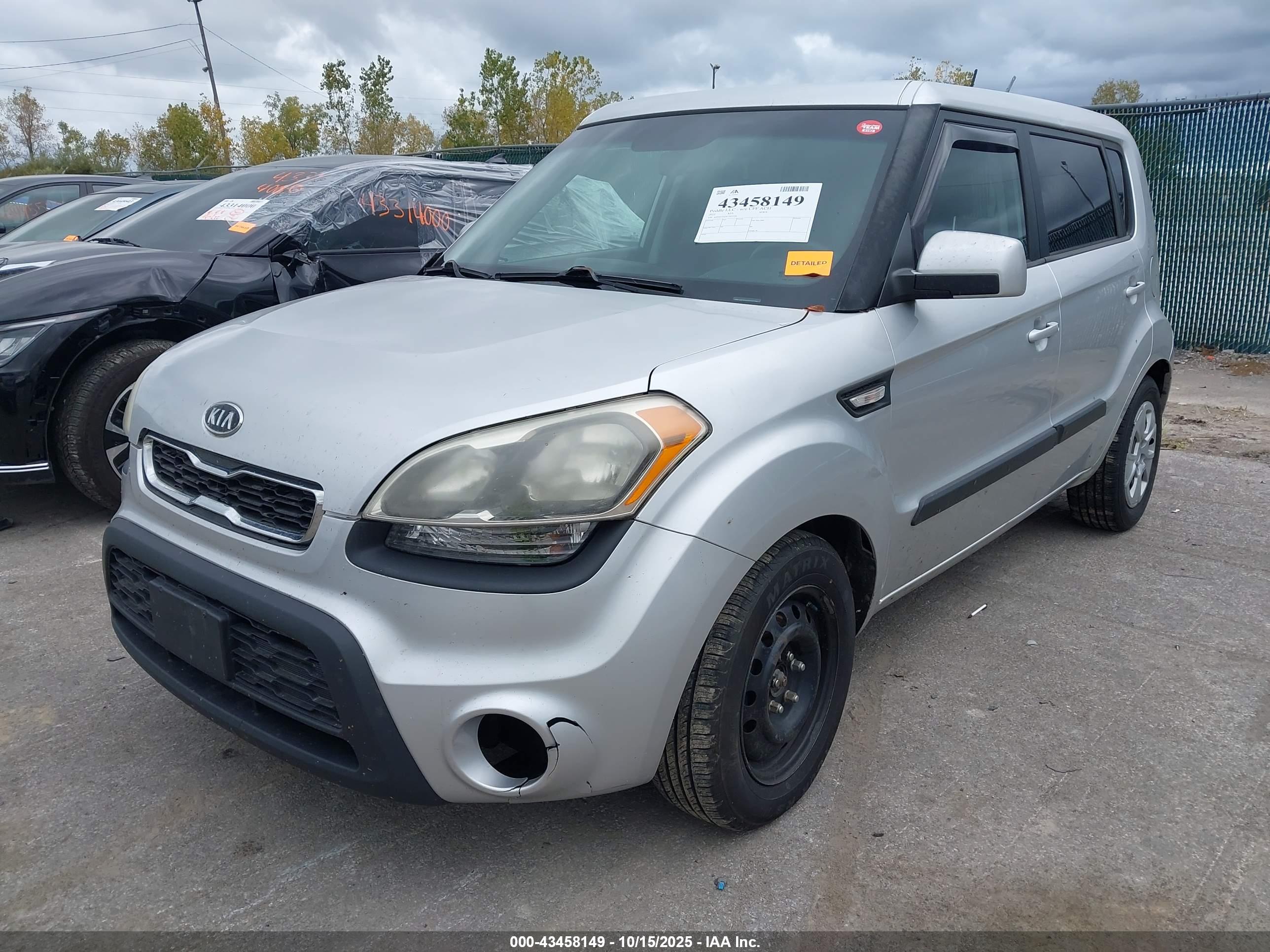 KIA SOUL image 2