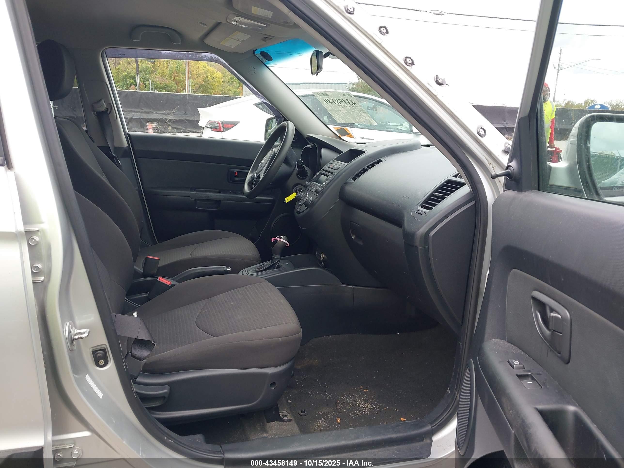 KIA SOUL image 5