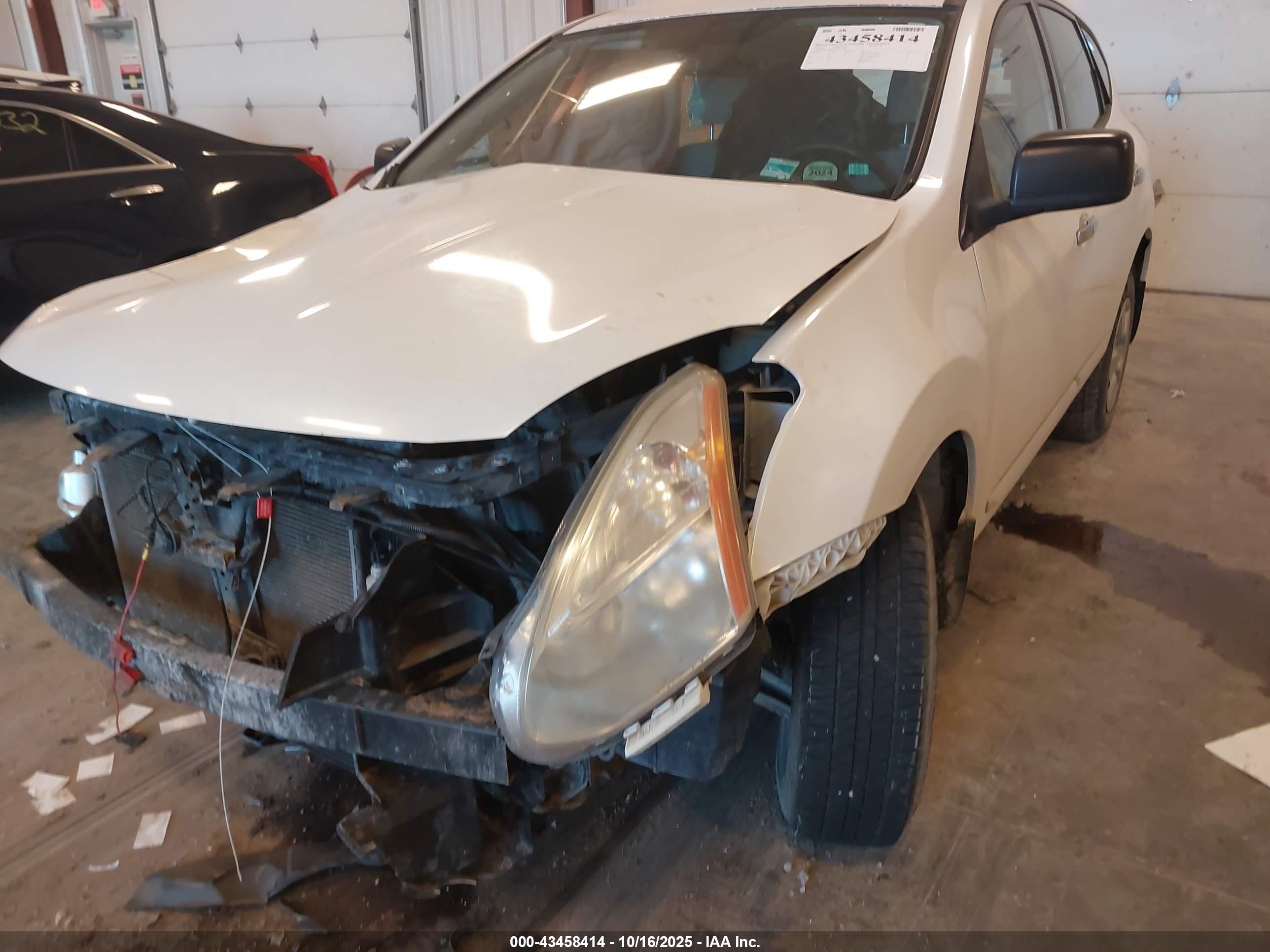NISSAN ROGUE image 6