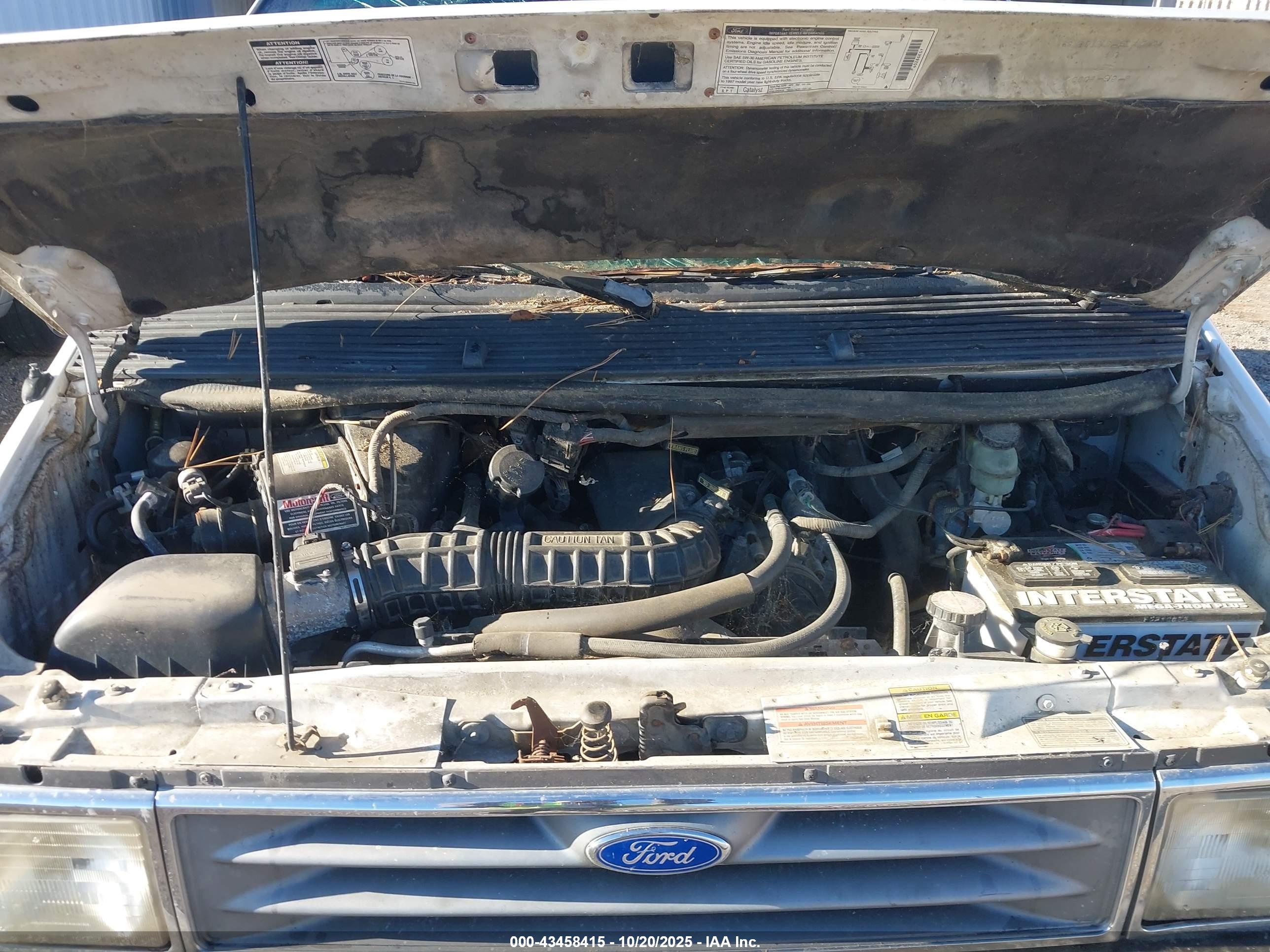 FORD AEROSTAR image 10
