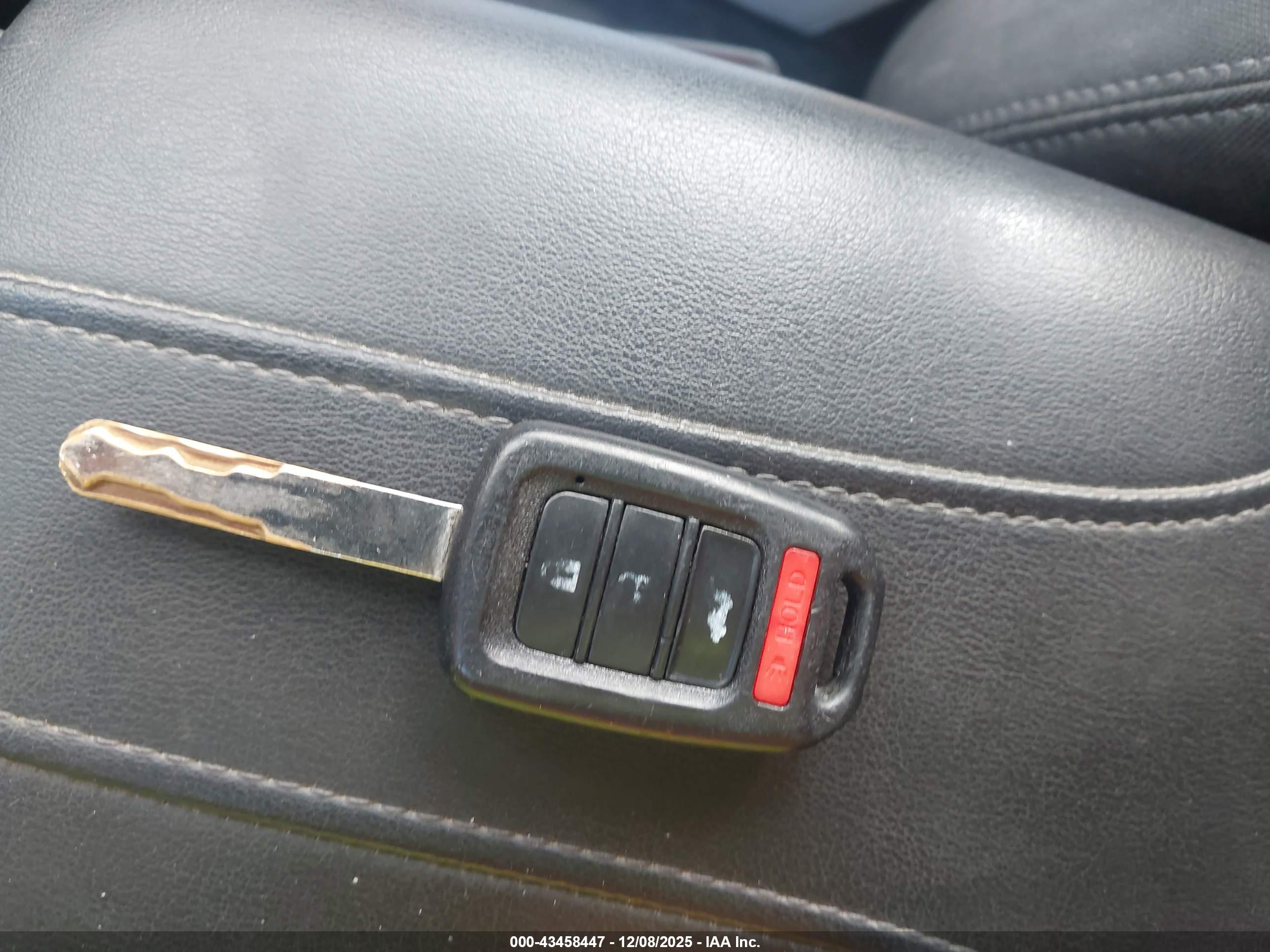 HONDA CR-V image 11